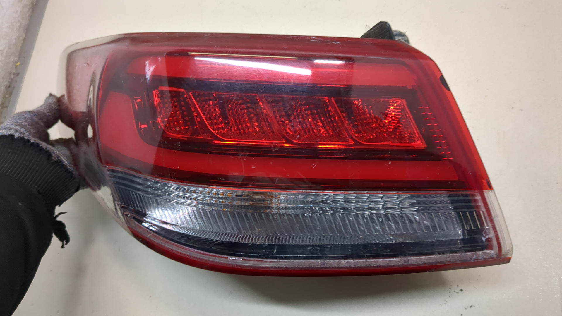 Фонарь задний левый