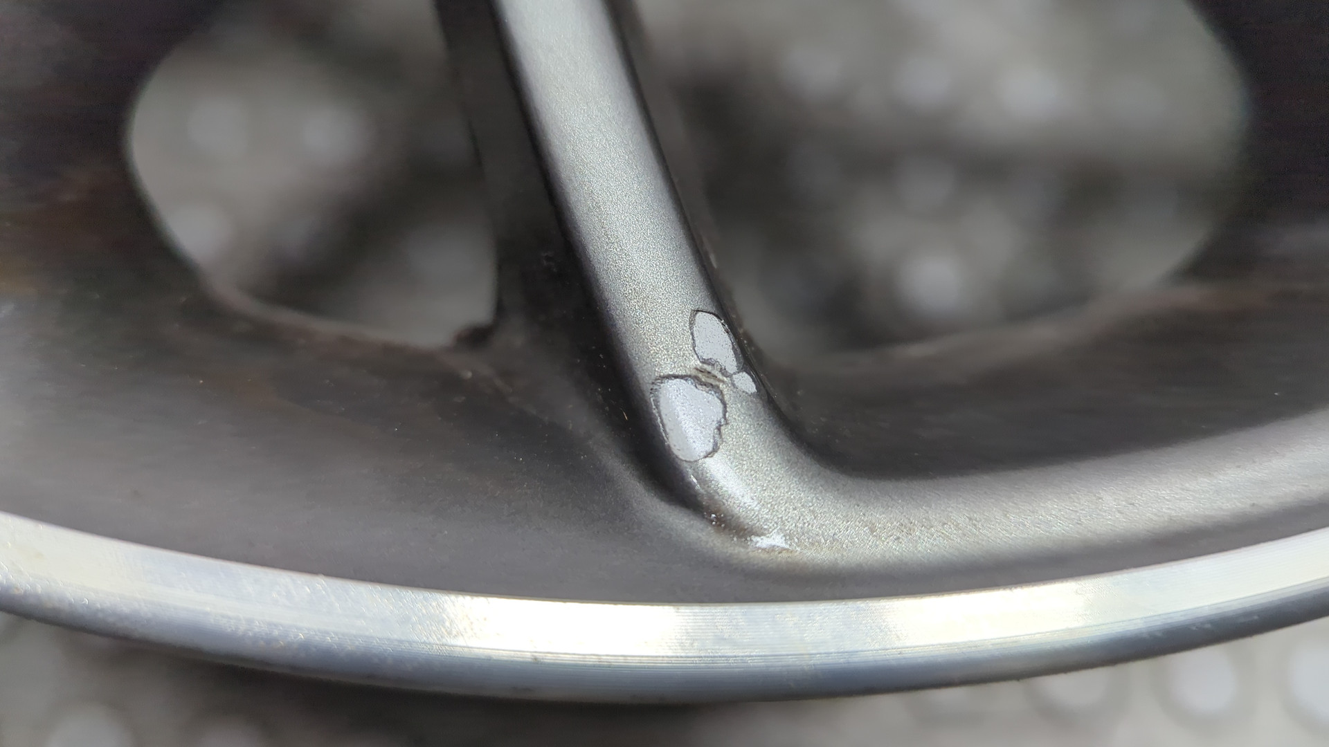 Диск колесный литой легкий сплав