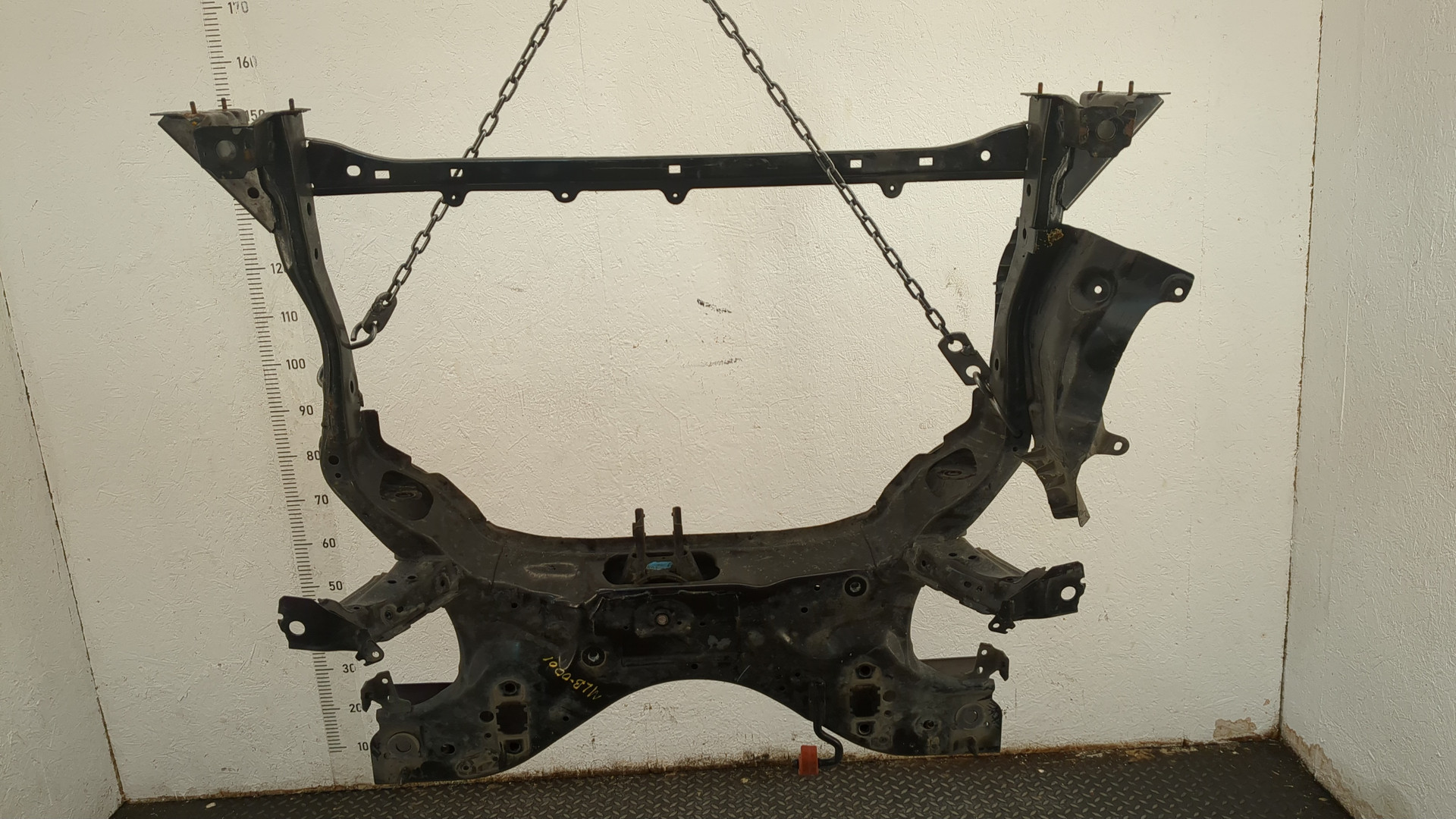 Балка подмоторная