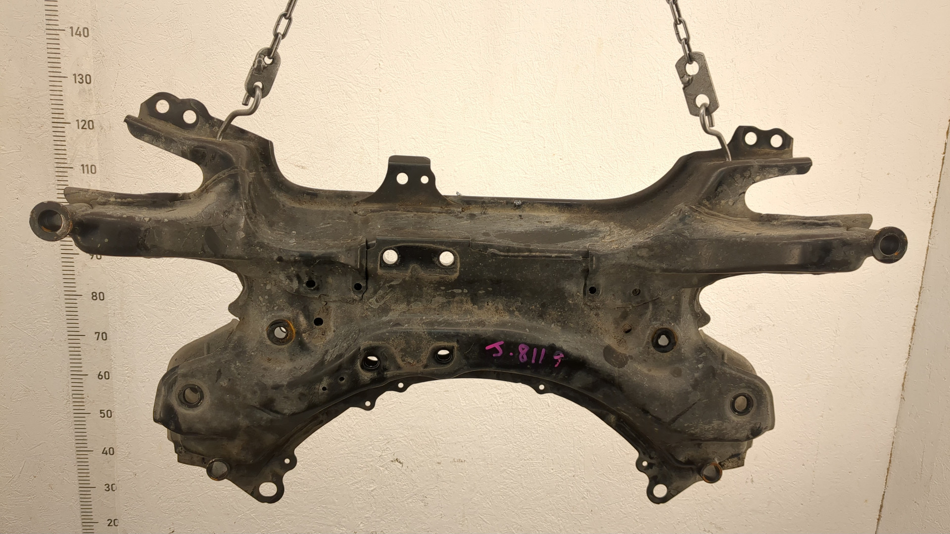 Балка подмоторная