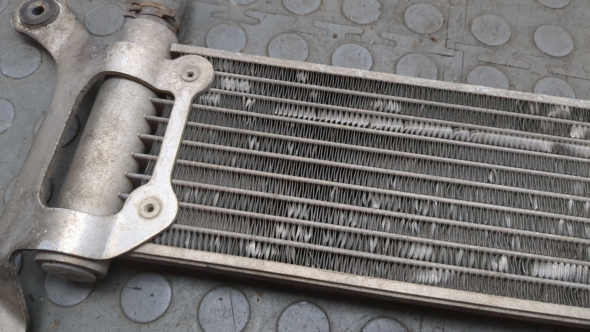 Радиатор охлаждения двигателя основной