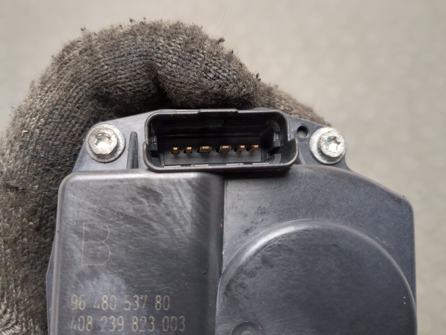 Заслонка дроссельная электрическая