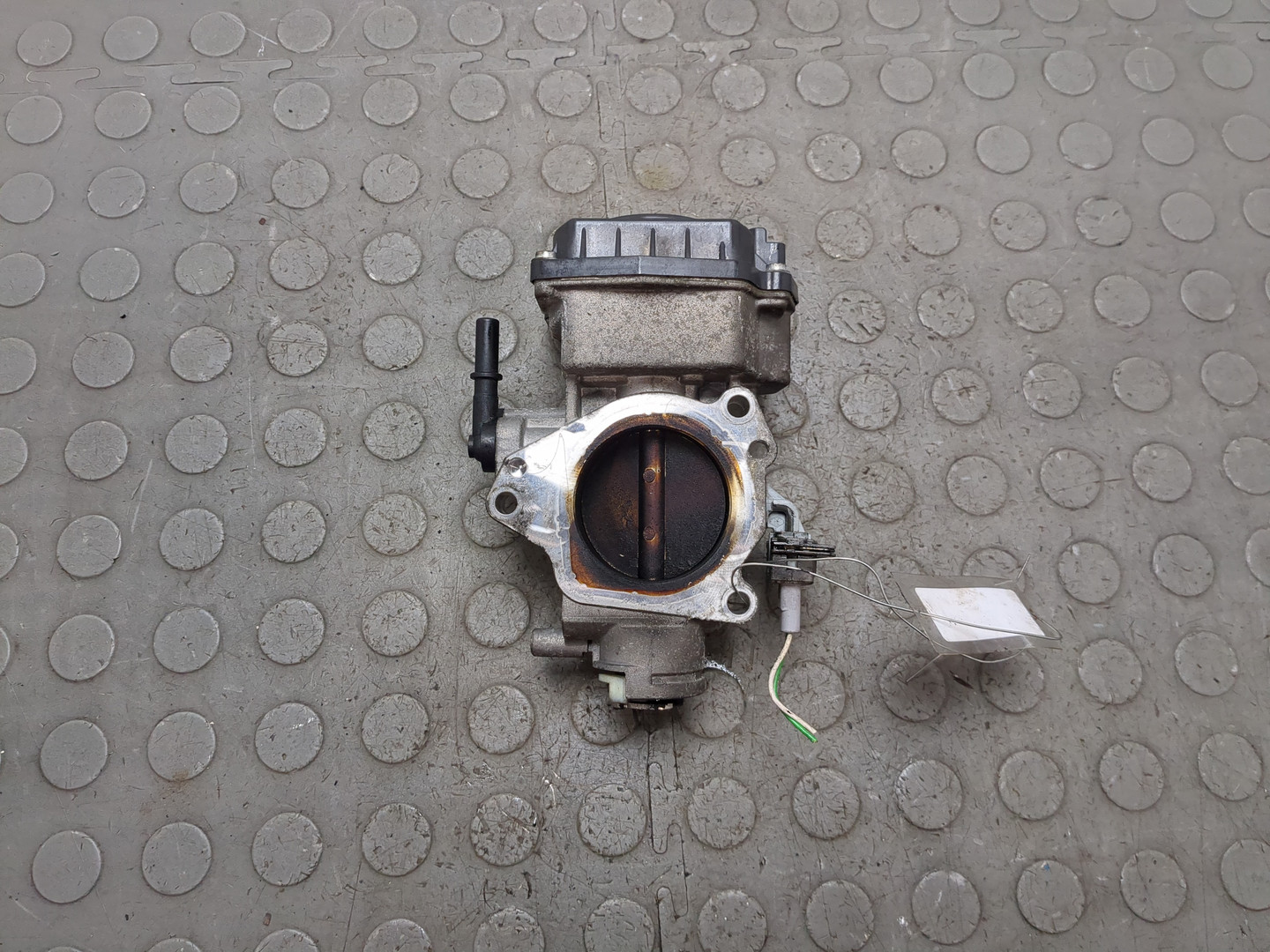 Заслонка дроссельная электрическая