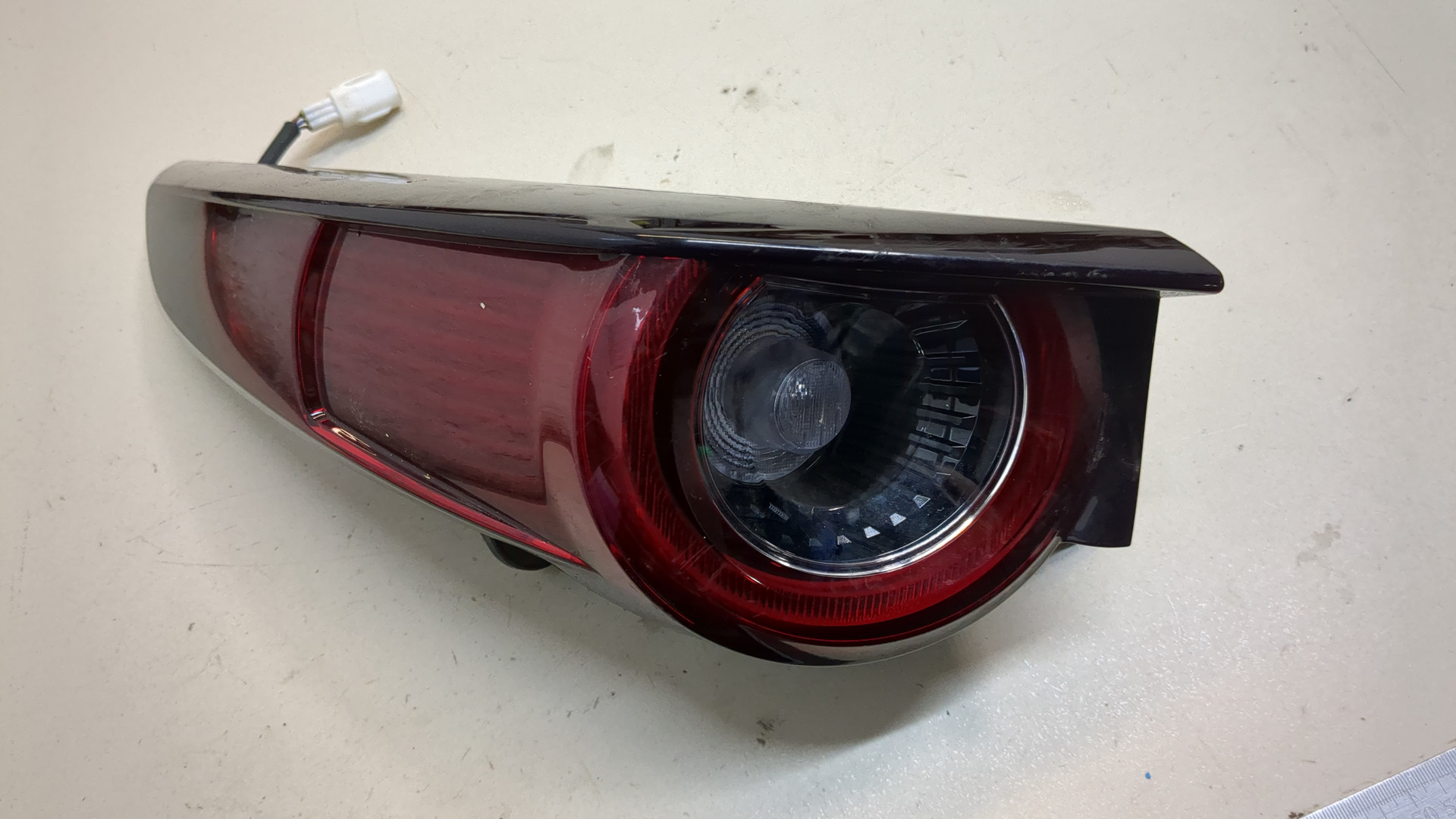 Фонарь задний левый