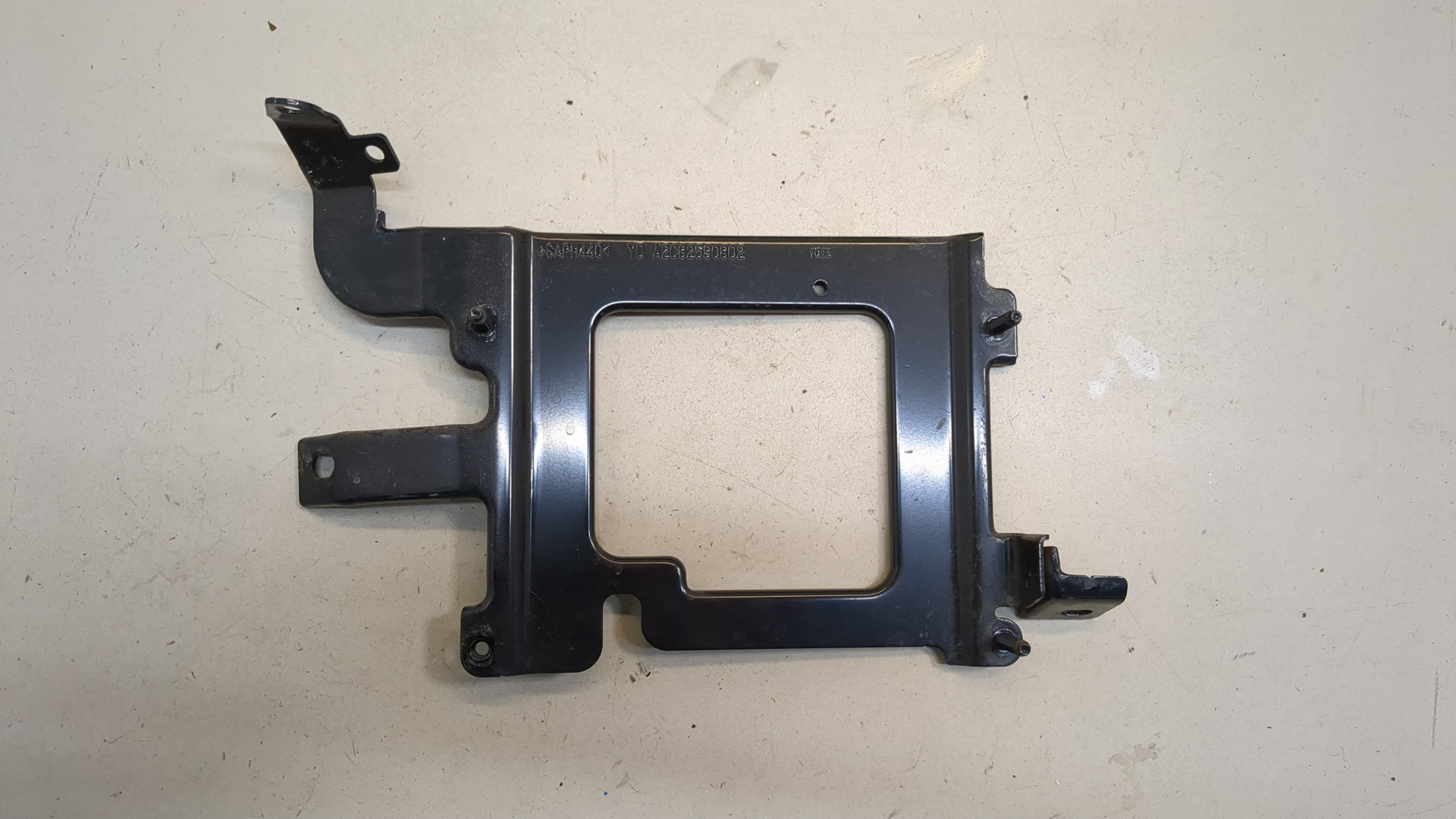 Кронштейн электронного блока управления / контроля