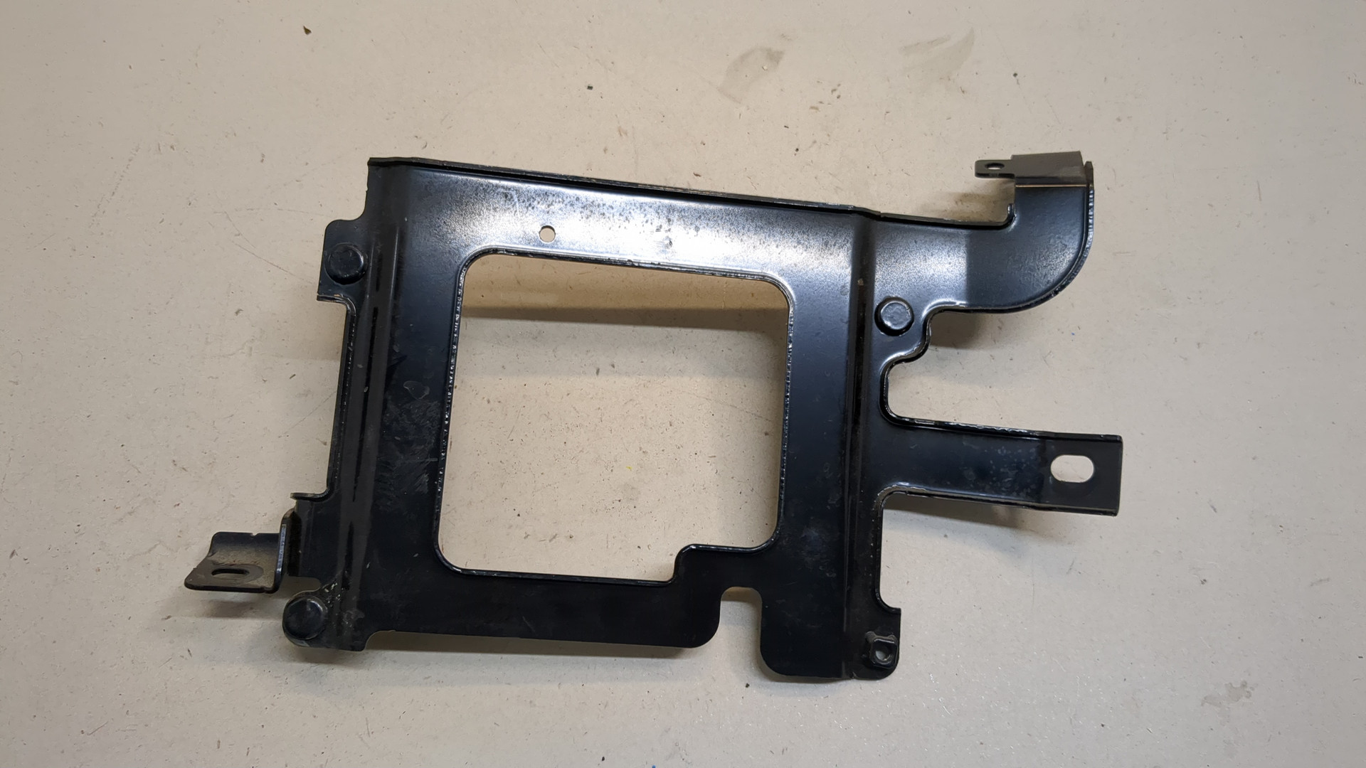 Кронштейн электронного блока управления / контроля