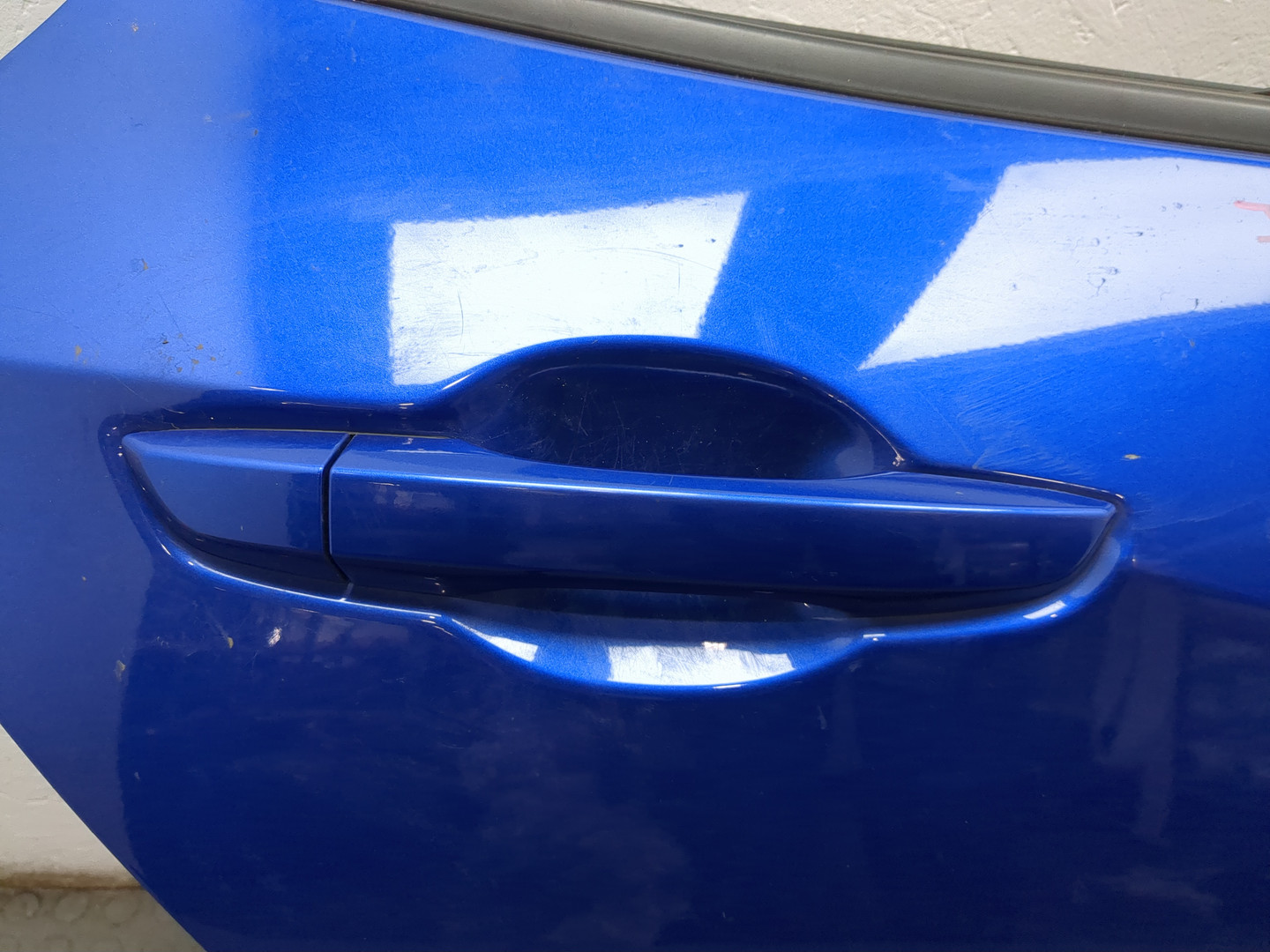 Дверь задняя правая