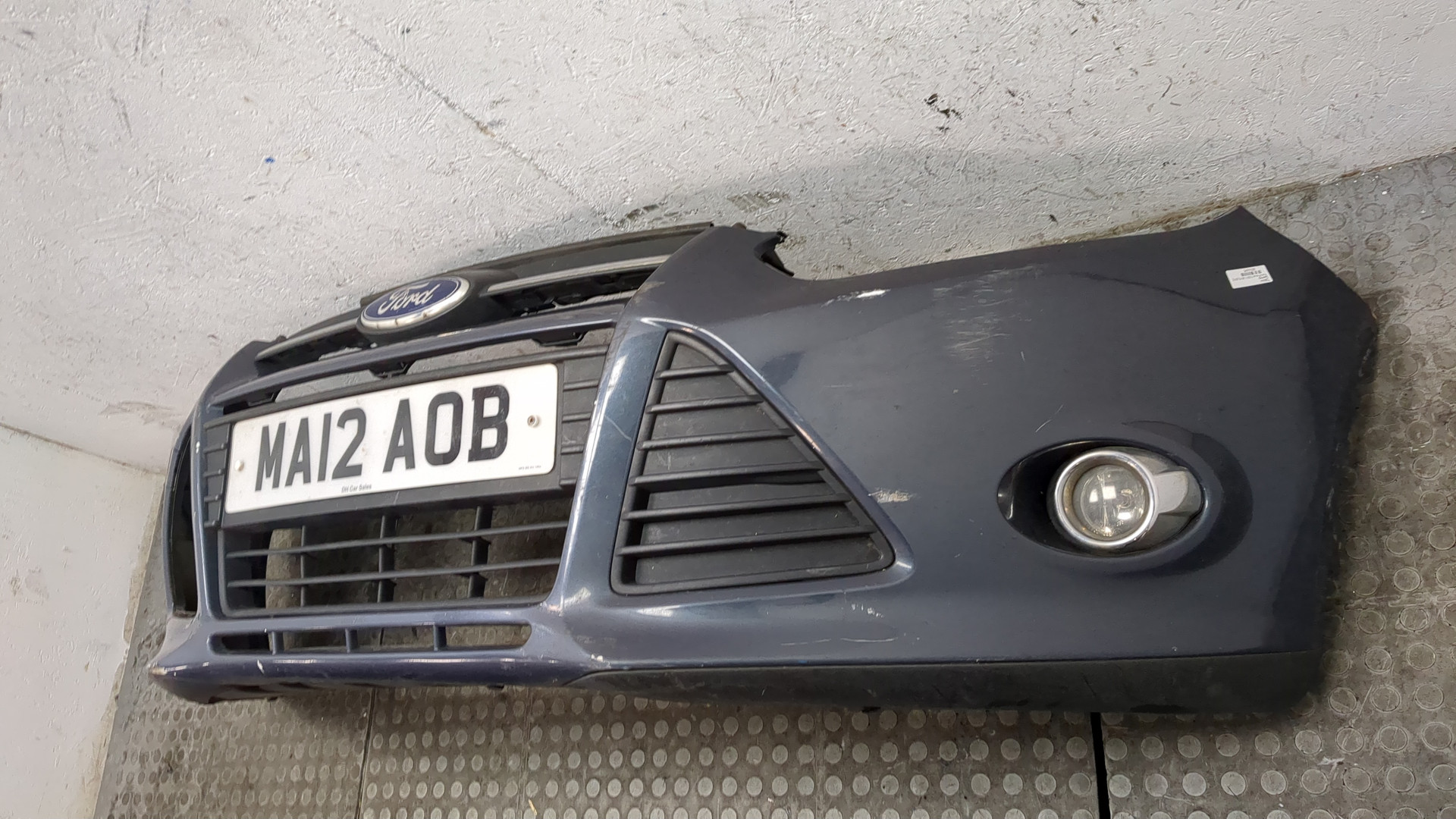 Бампер передний