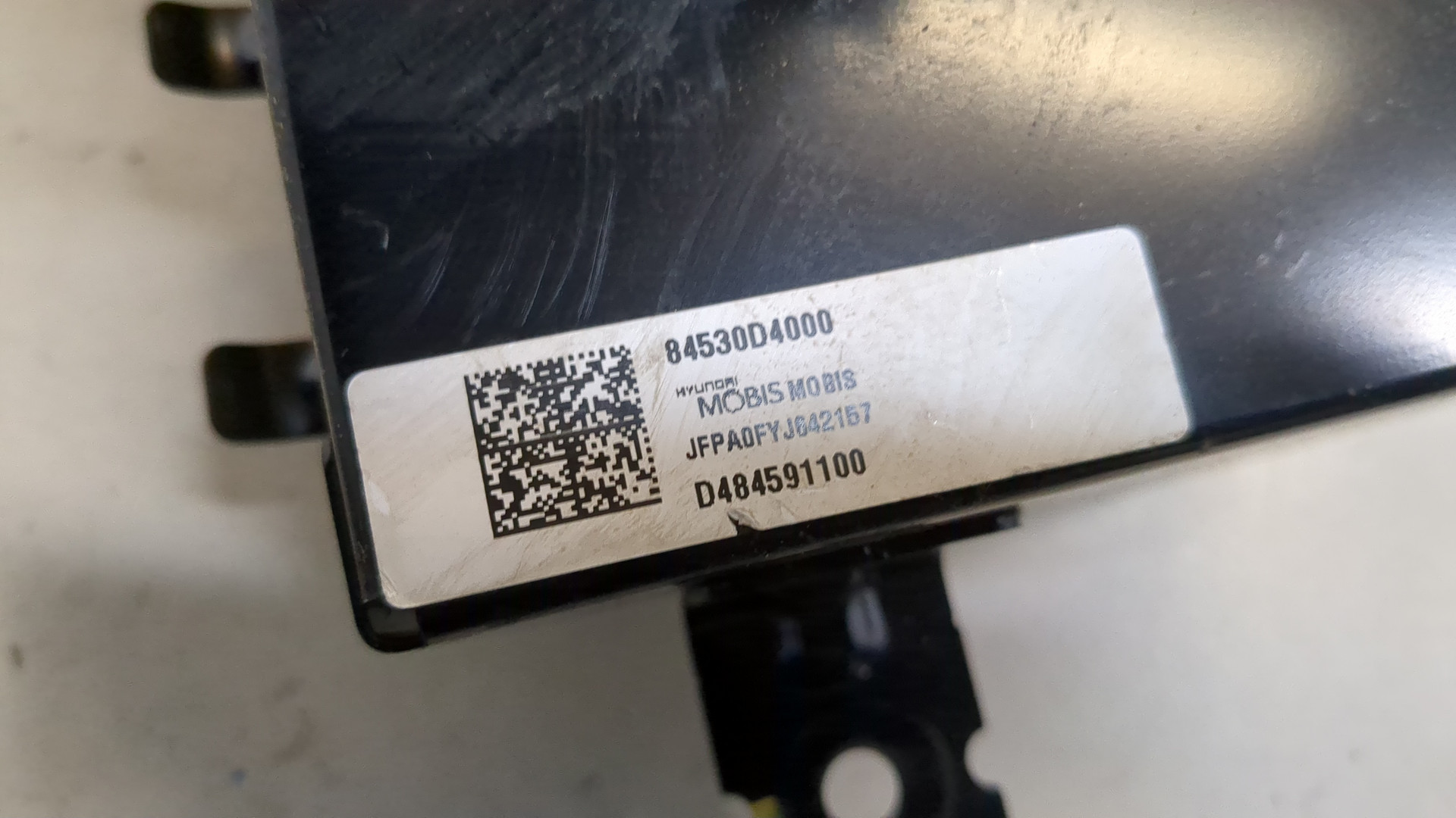 Подушка безопасности пассажирская (в торпедо)