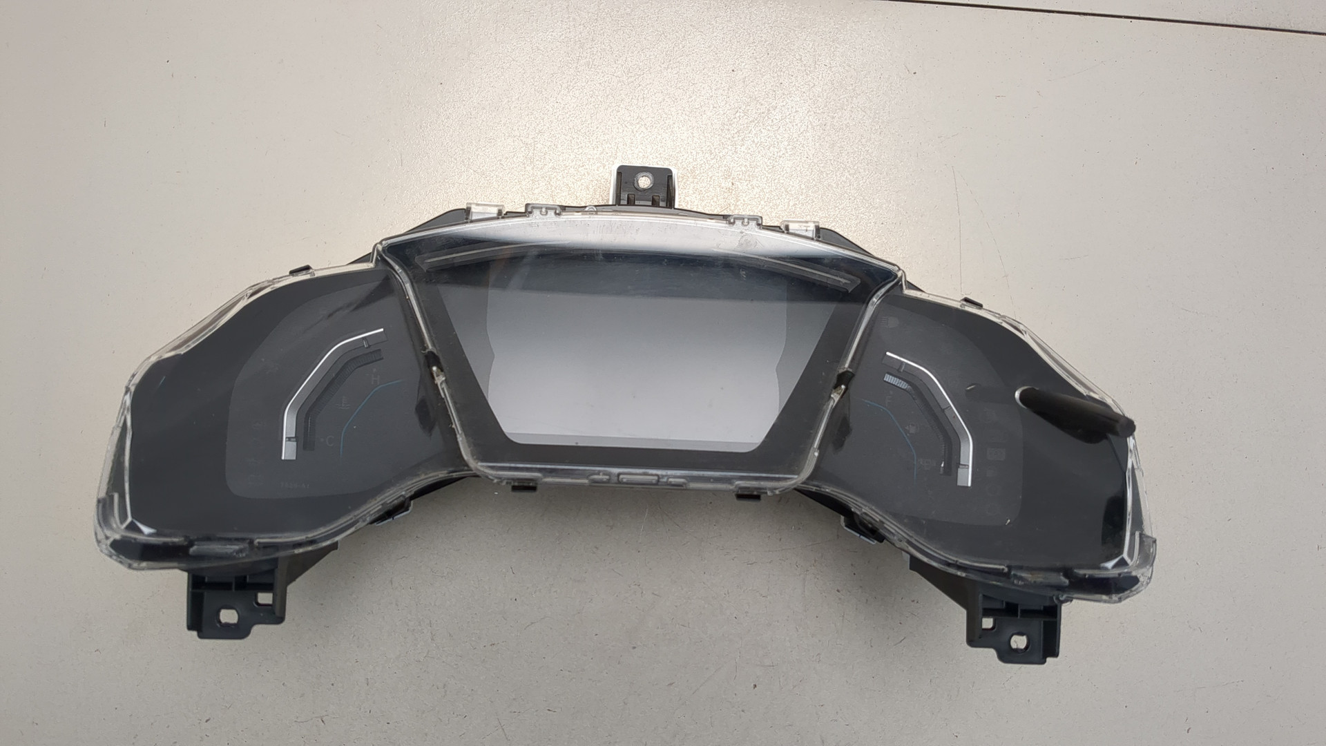 Панель приборов