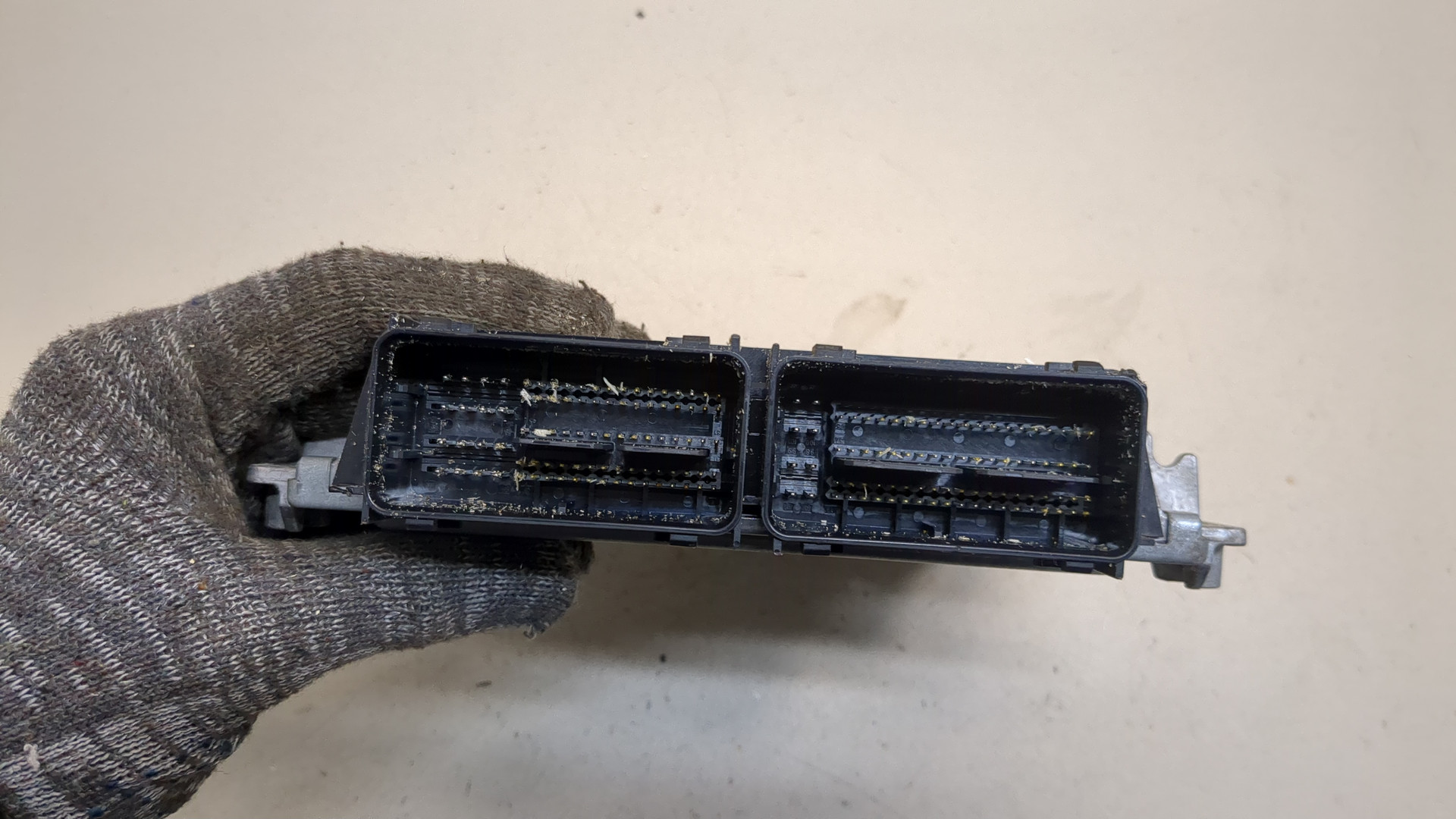 Блок управления двигателем