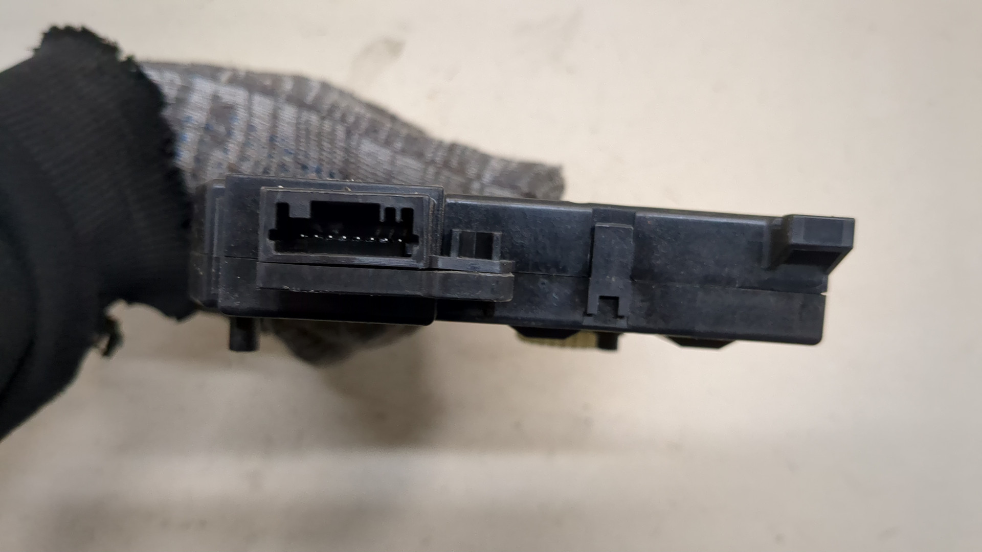 Моторчик заслонки печки