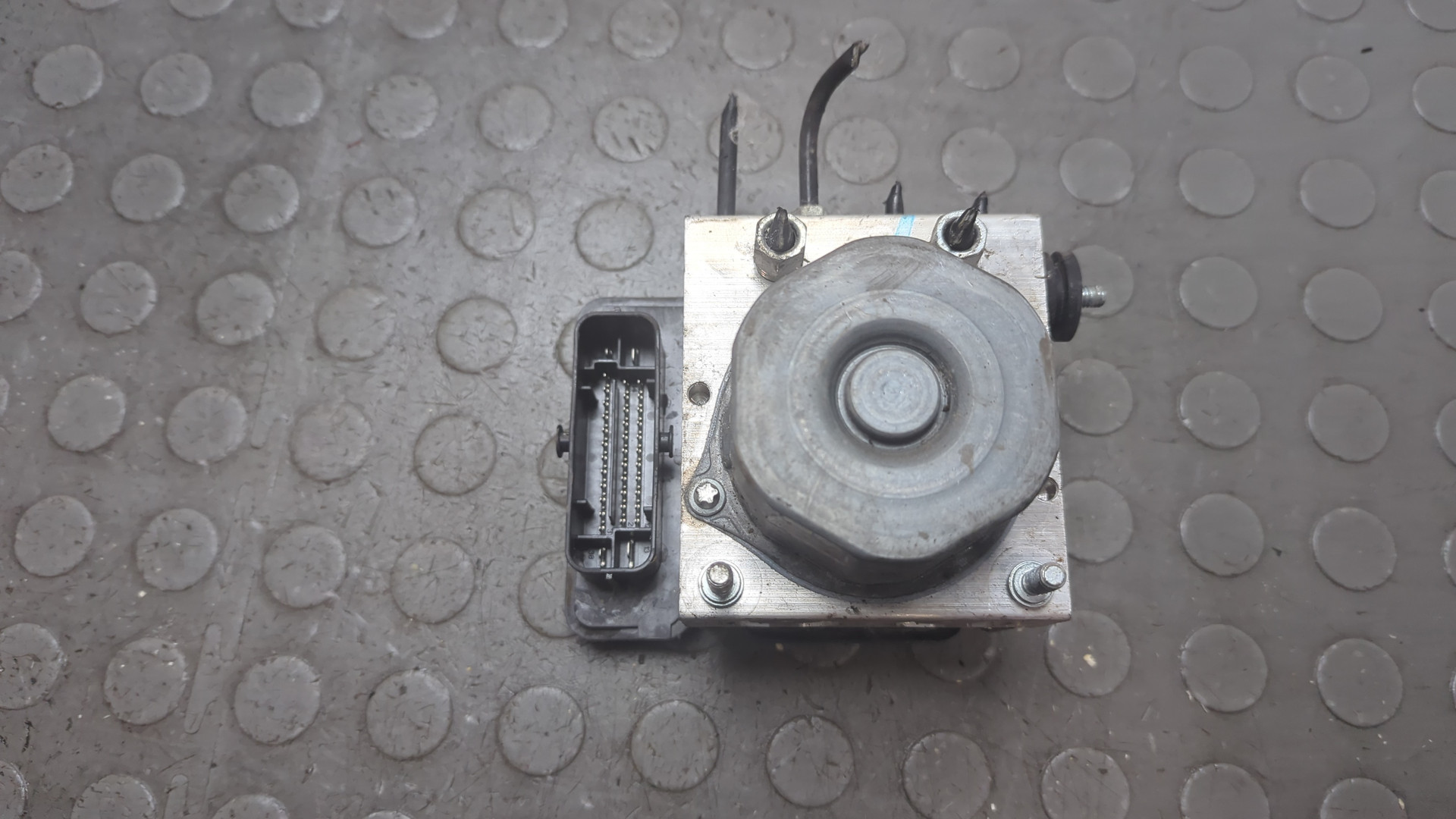 Блок ABS (насос)