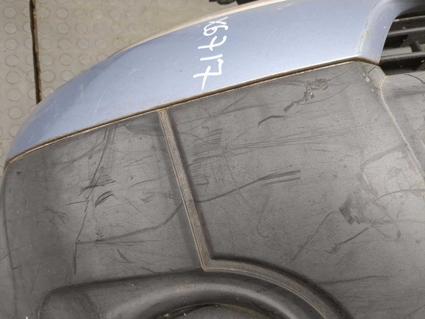 Бампер передний