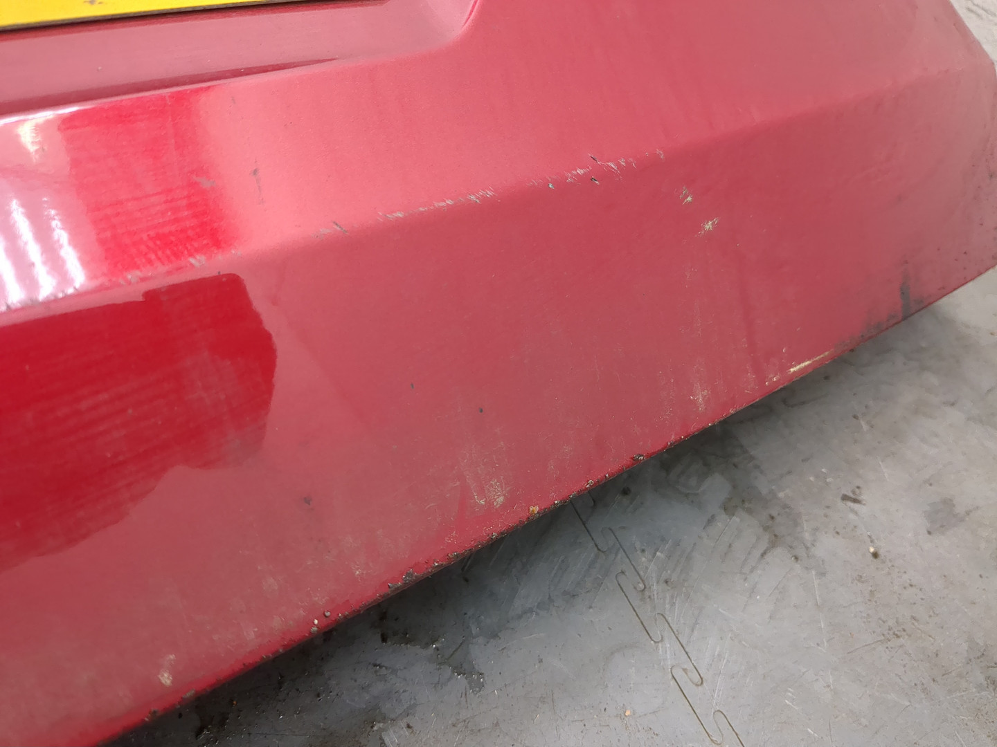 Дверь багажника