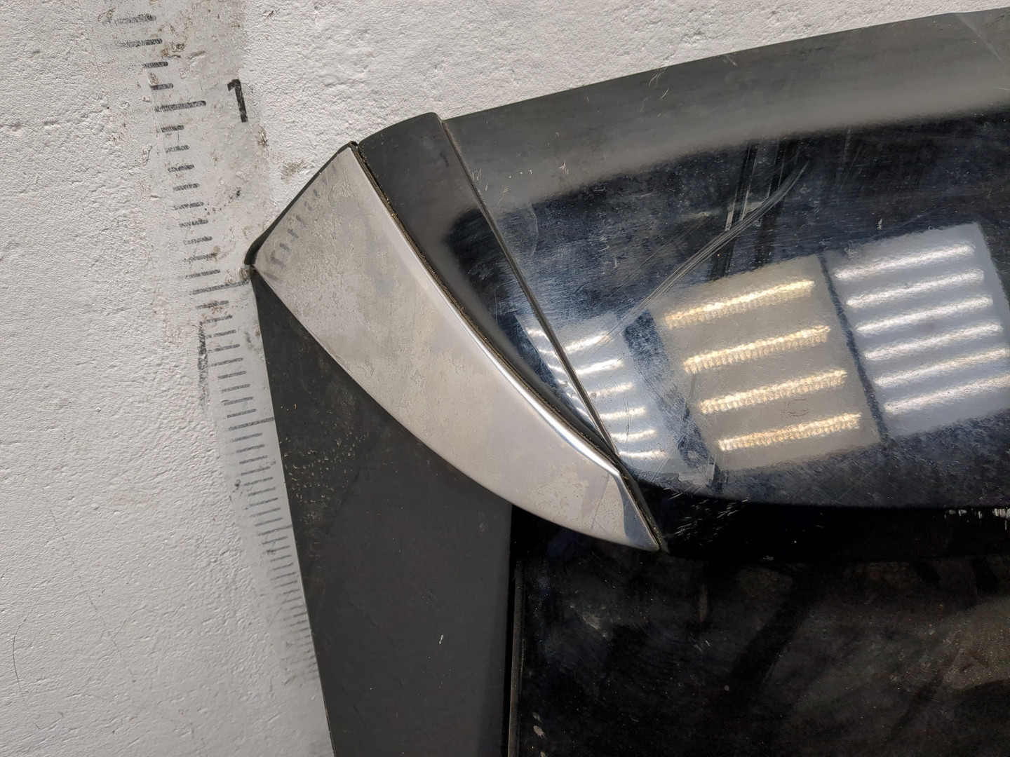 Дверь багажника