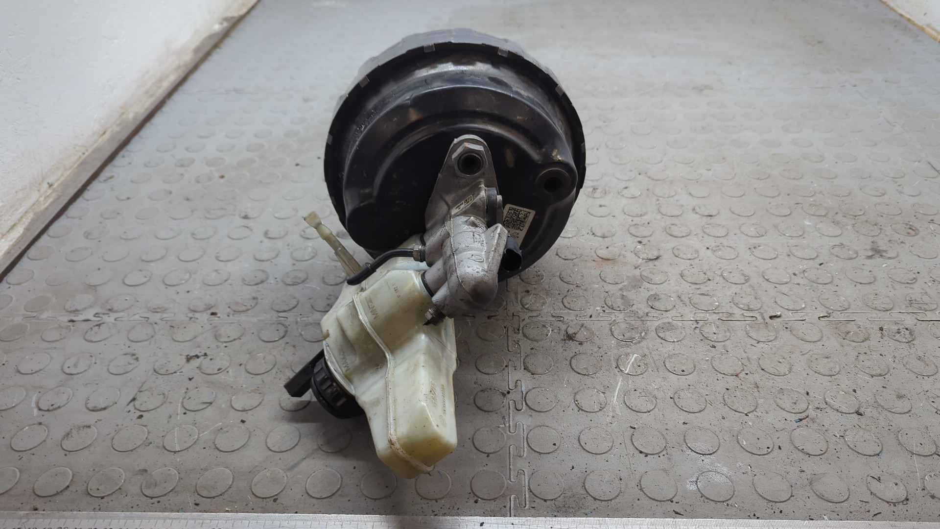 Цилиндр тормозной главный