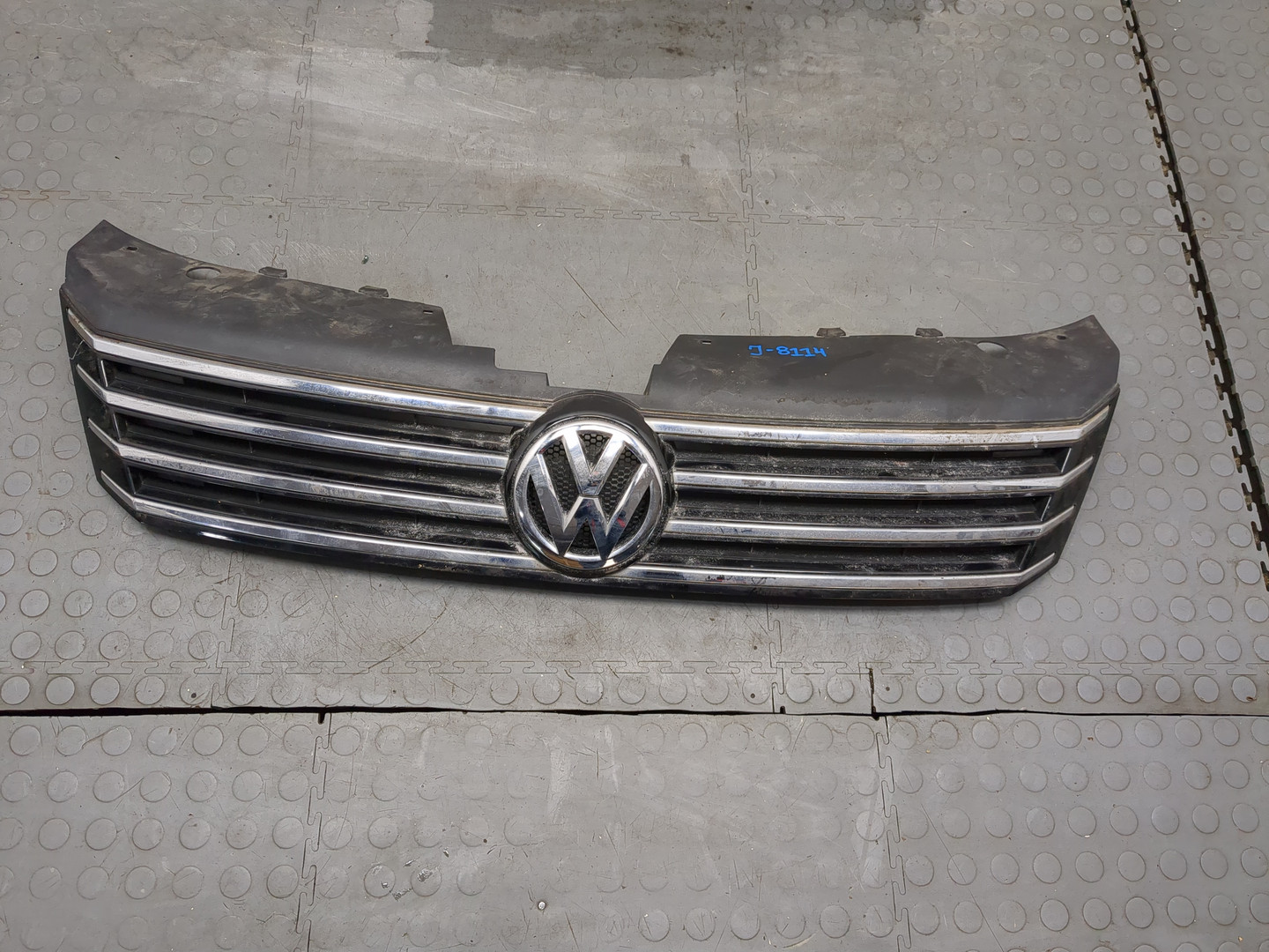 Решетка радиатора