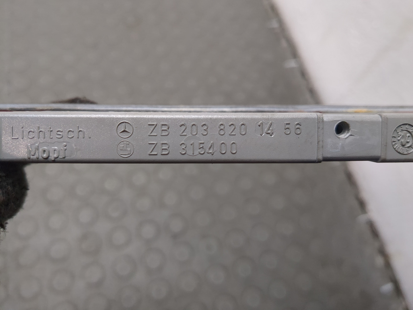 Фонарь задний (стоп сигнал)