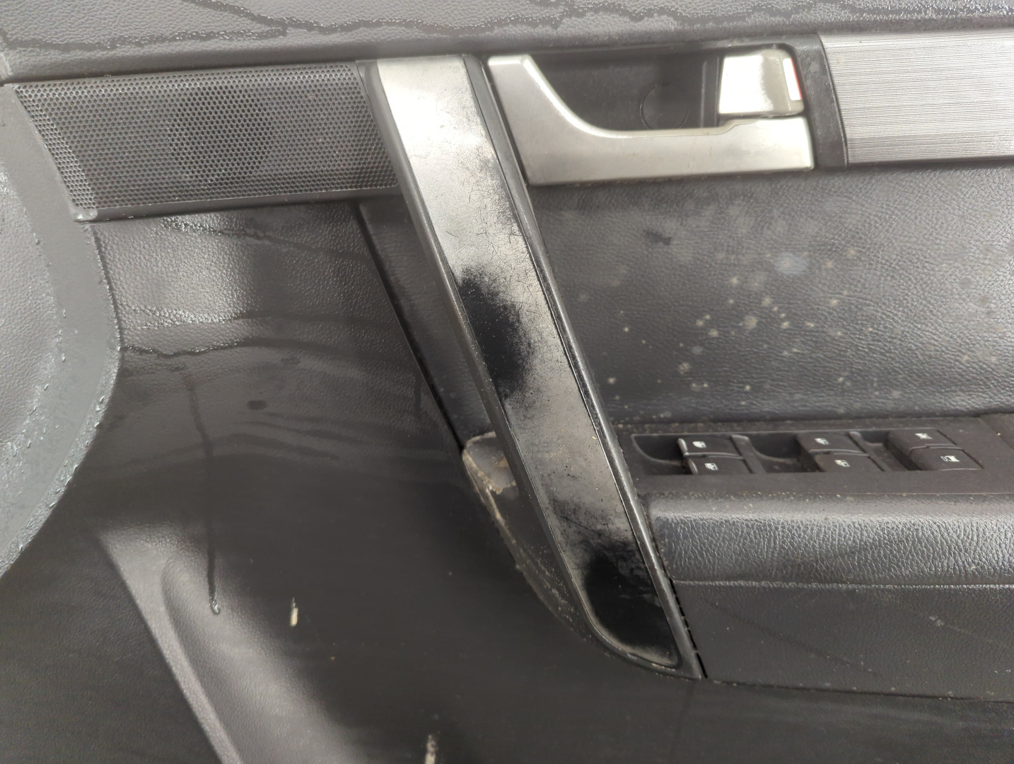 Дверь передняя правая