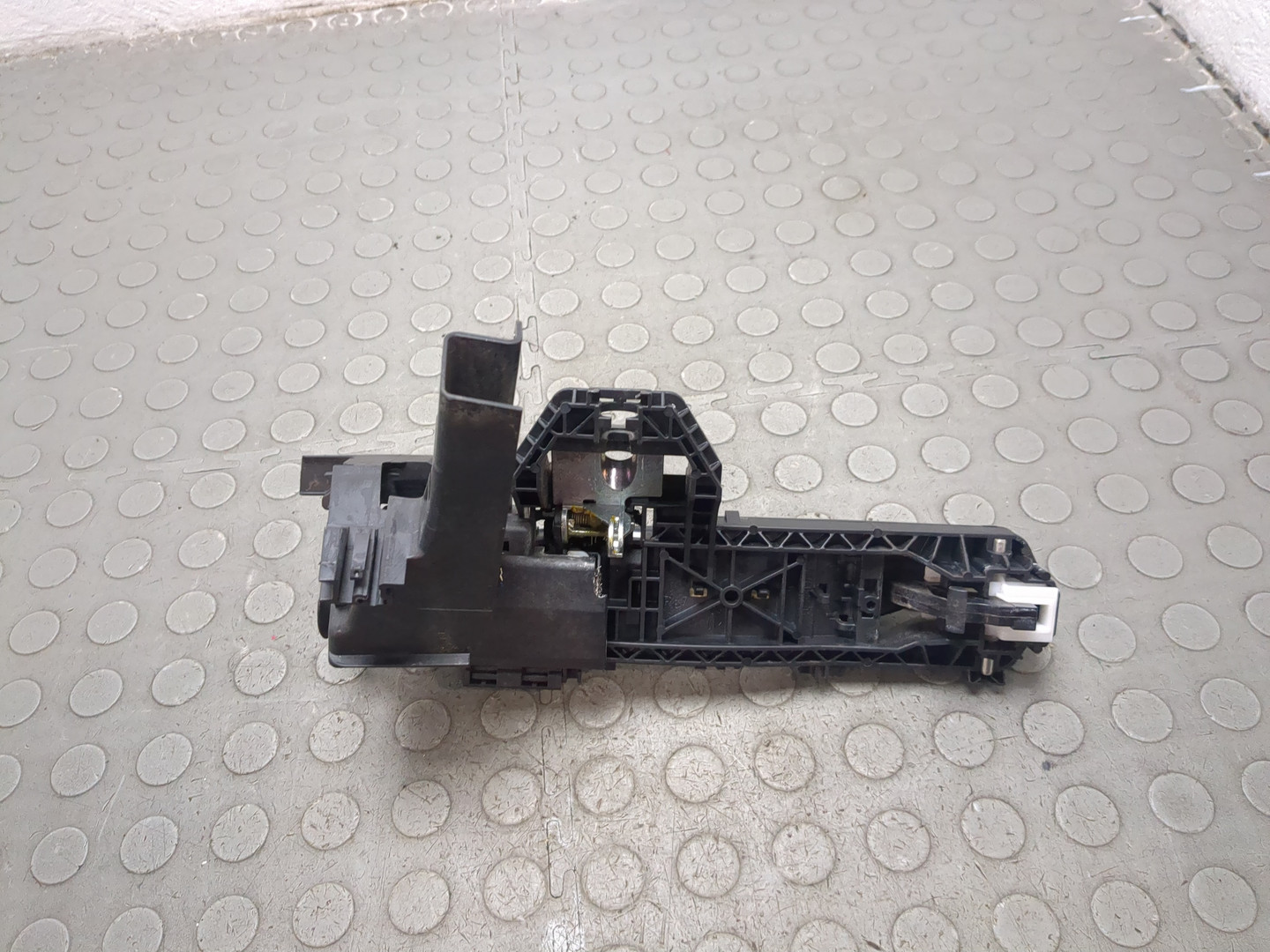 Ручка двери наружная