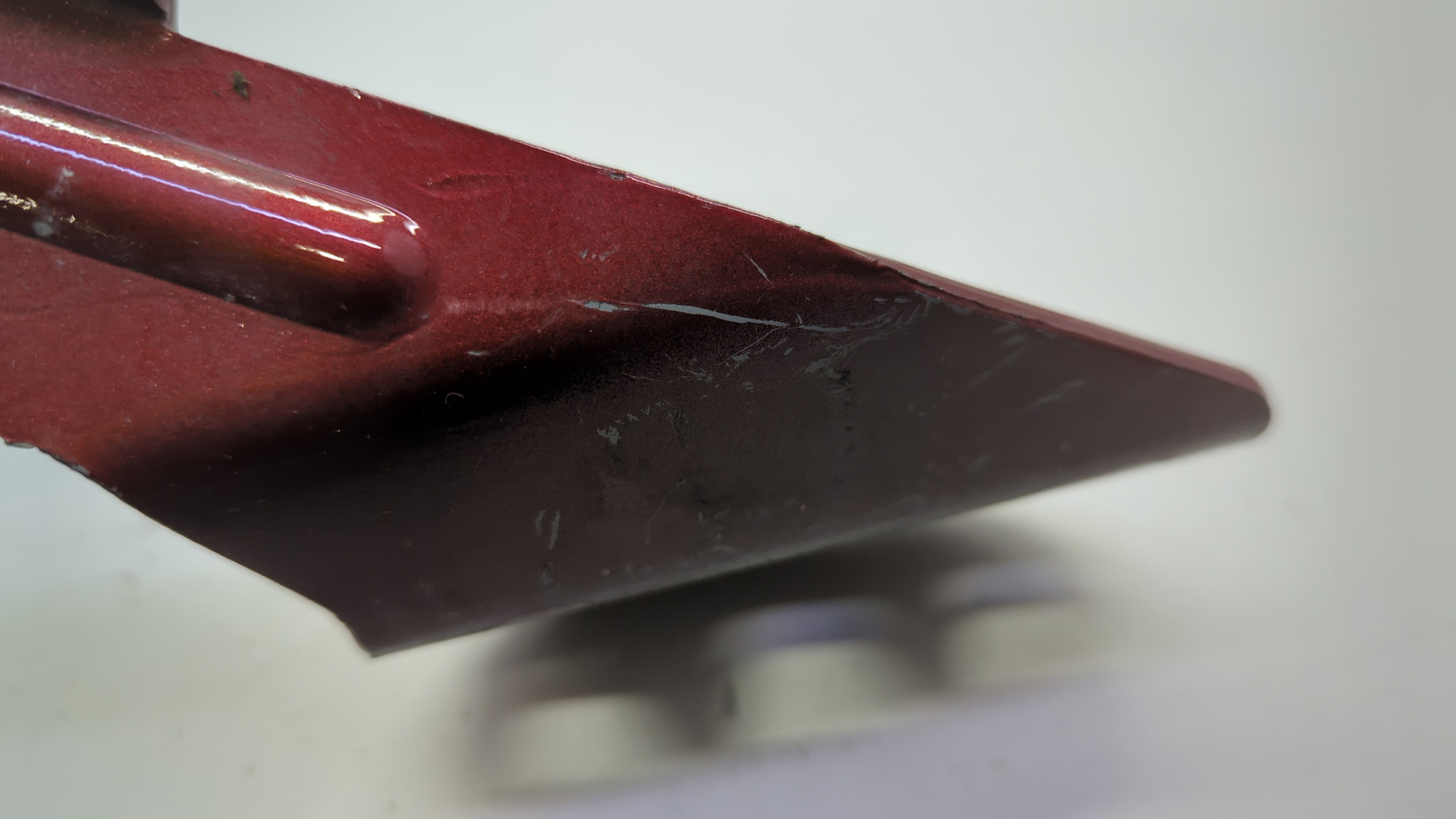 Петля капота левая