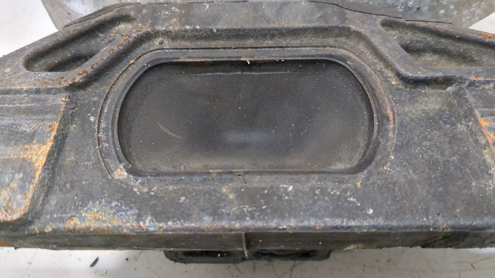 Опора двигателя