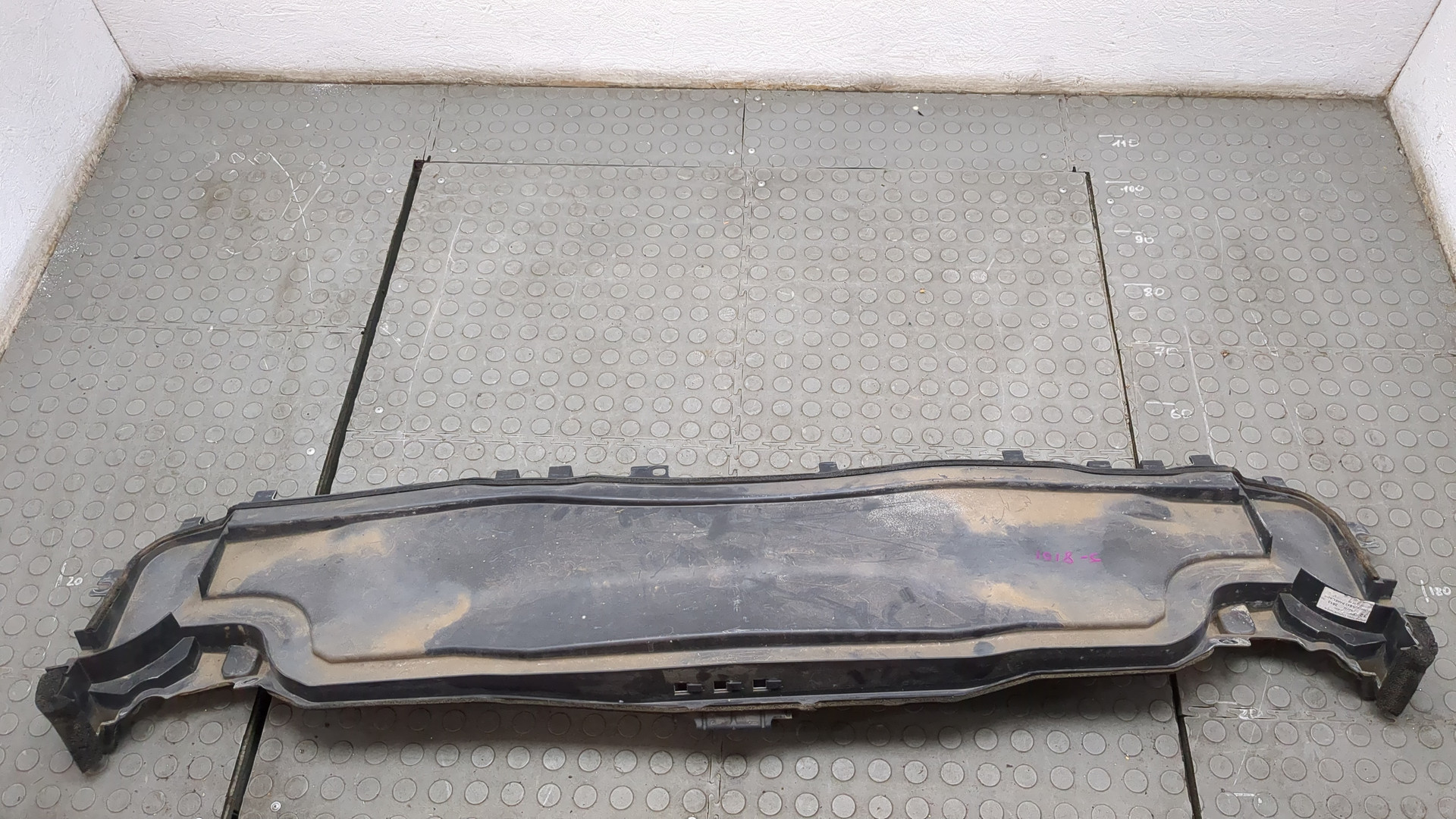 Решетка стеклоочистителей (Жабо)