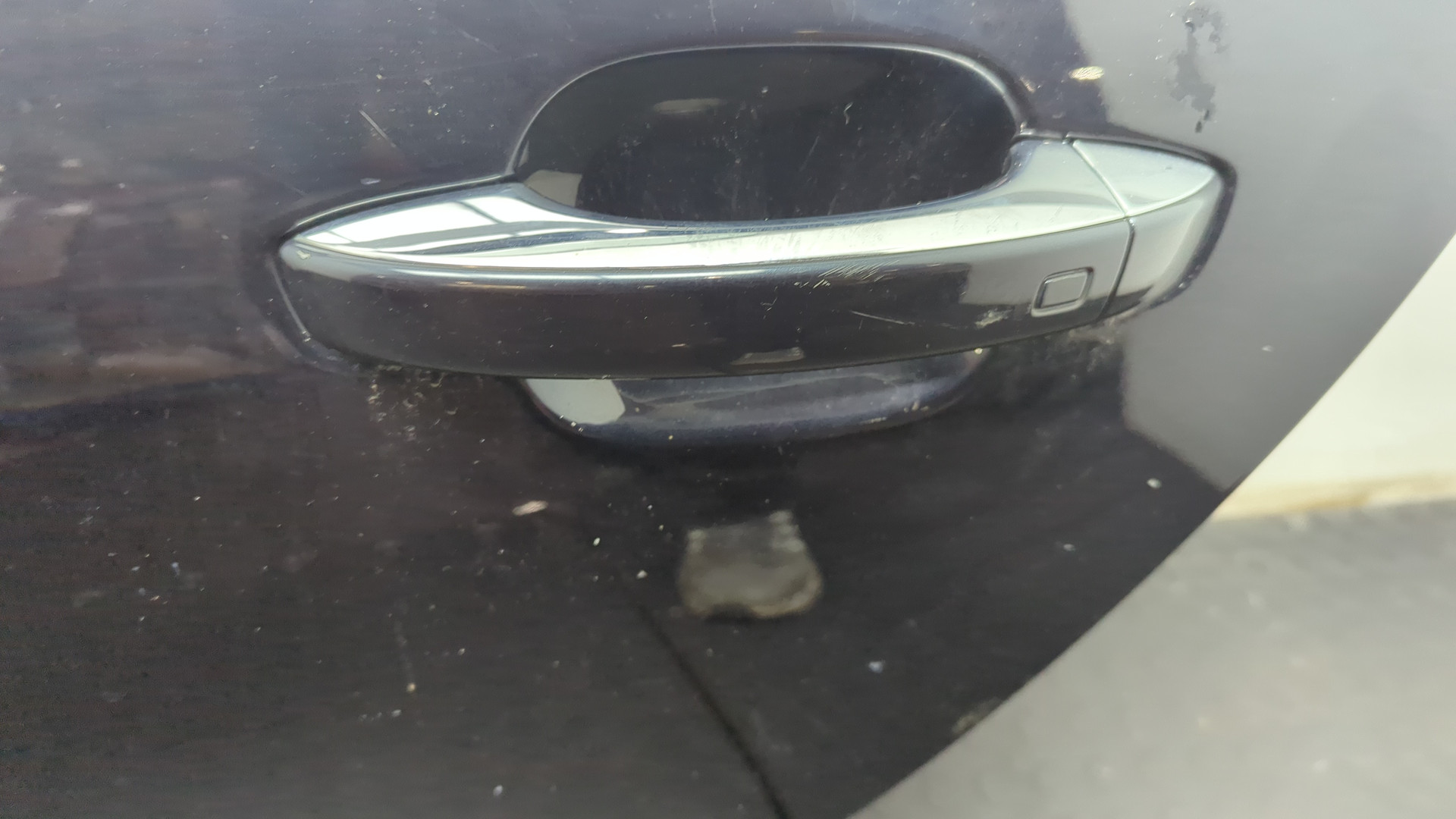 Дверь задняя левая