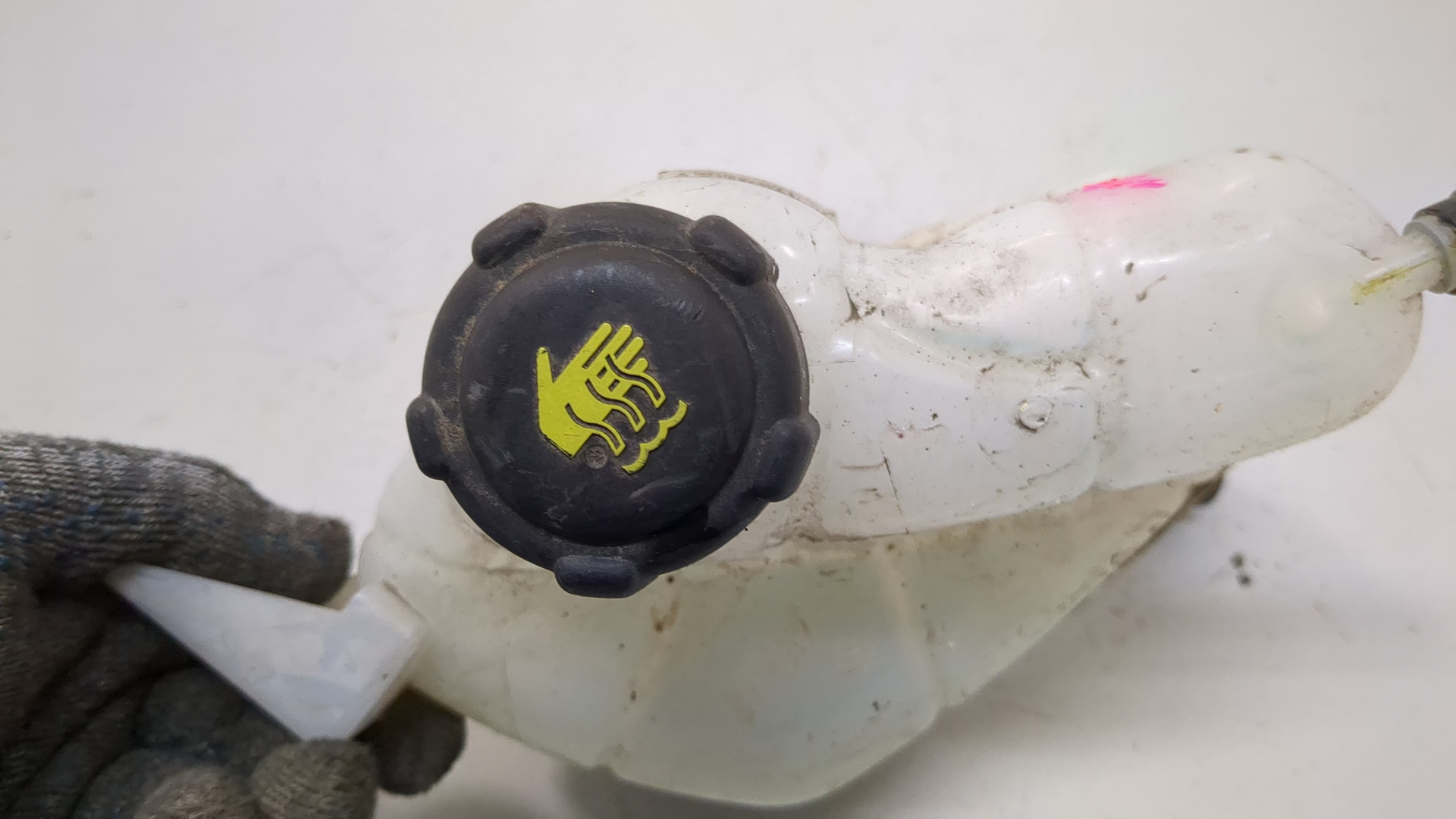 Бачок расширительный