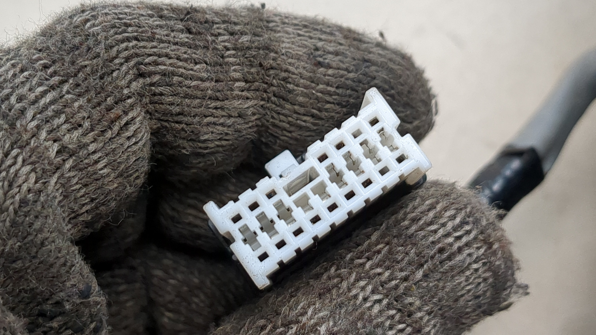 Зеркало левое электрическое