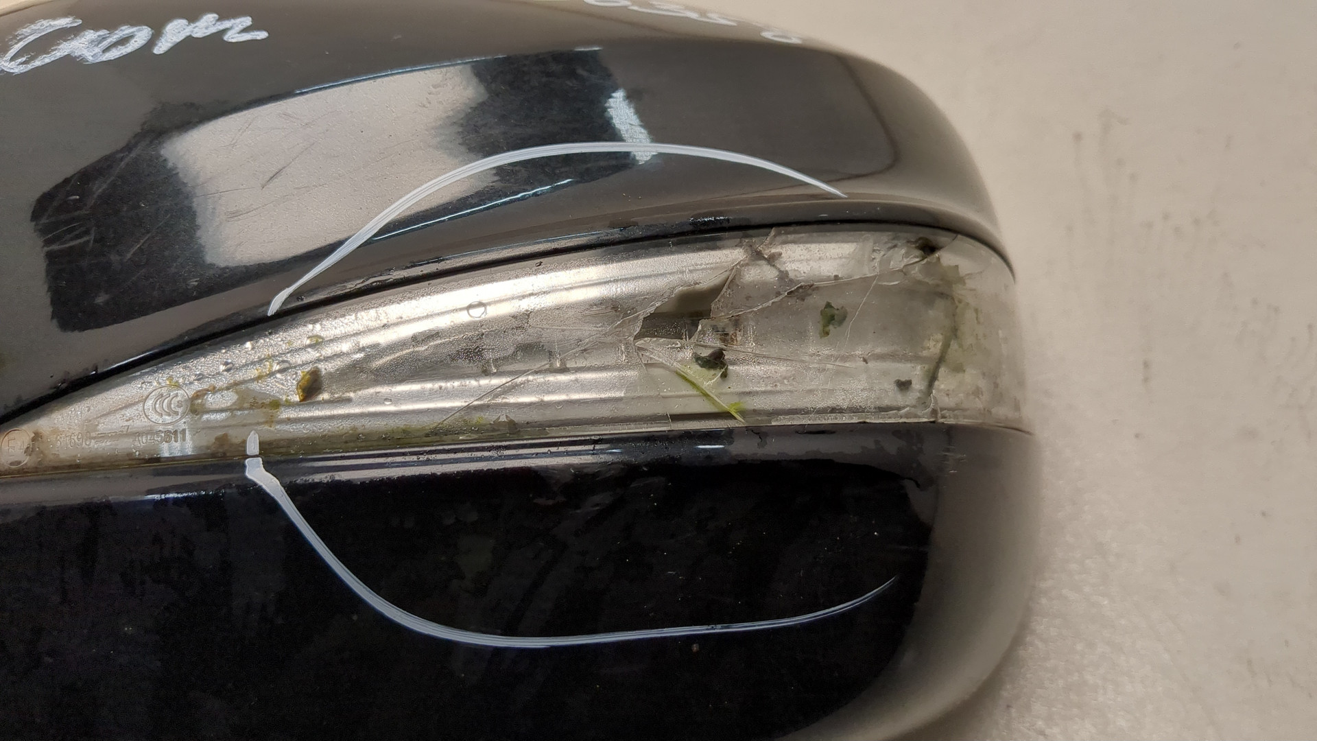 Зеркало левое электрическое