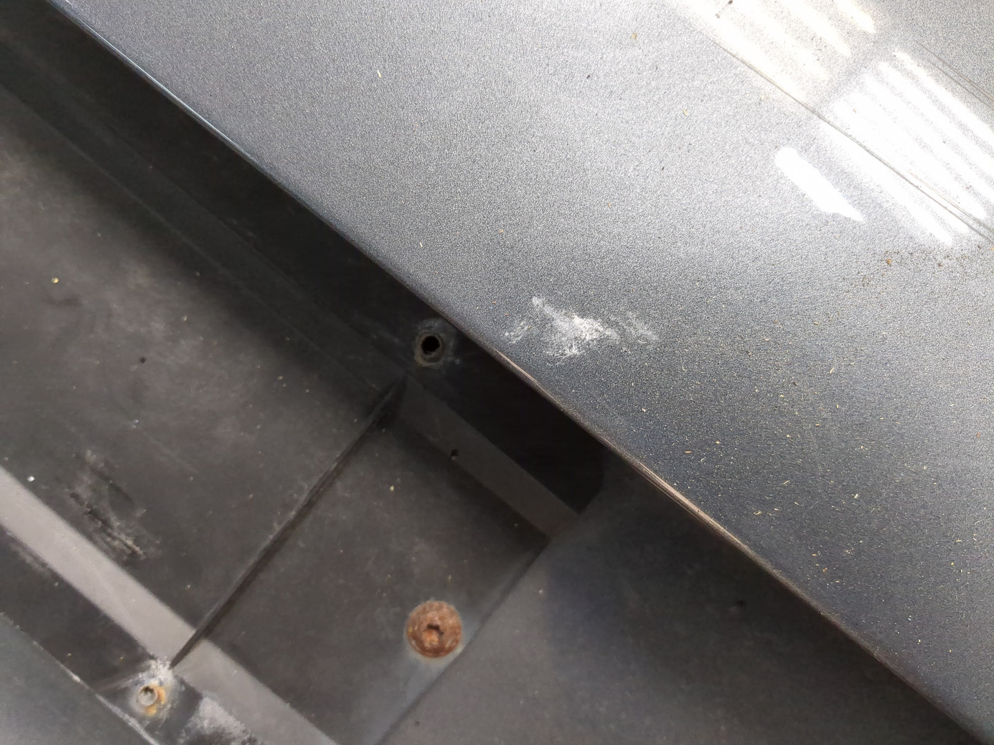 Дверь багажника