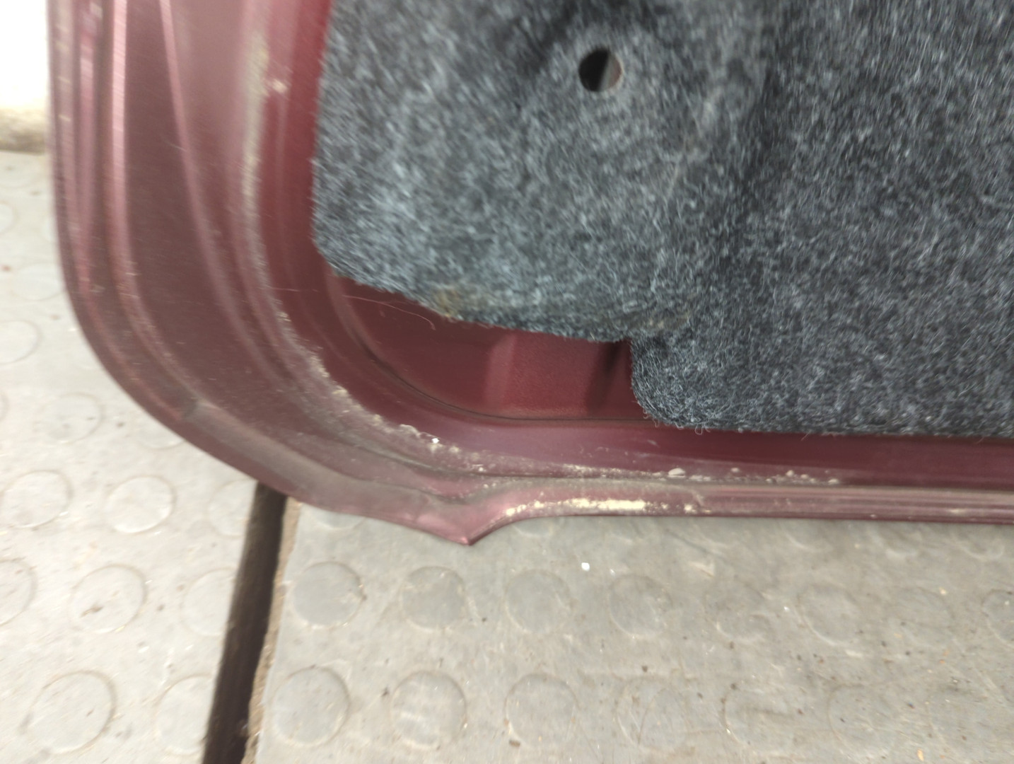 Дверь багажника