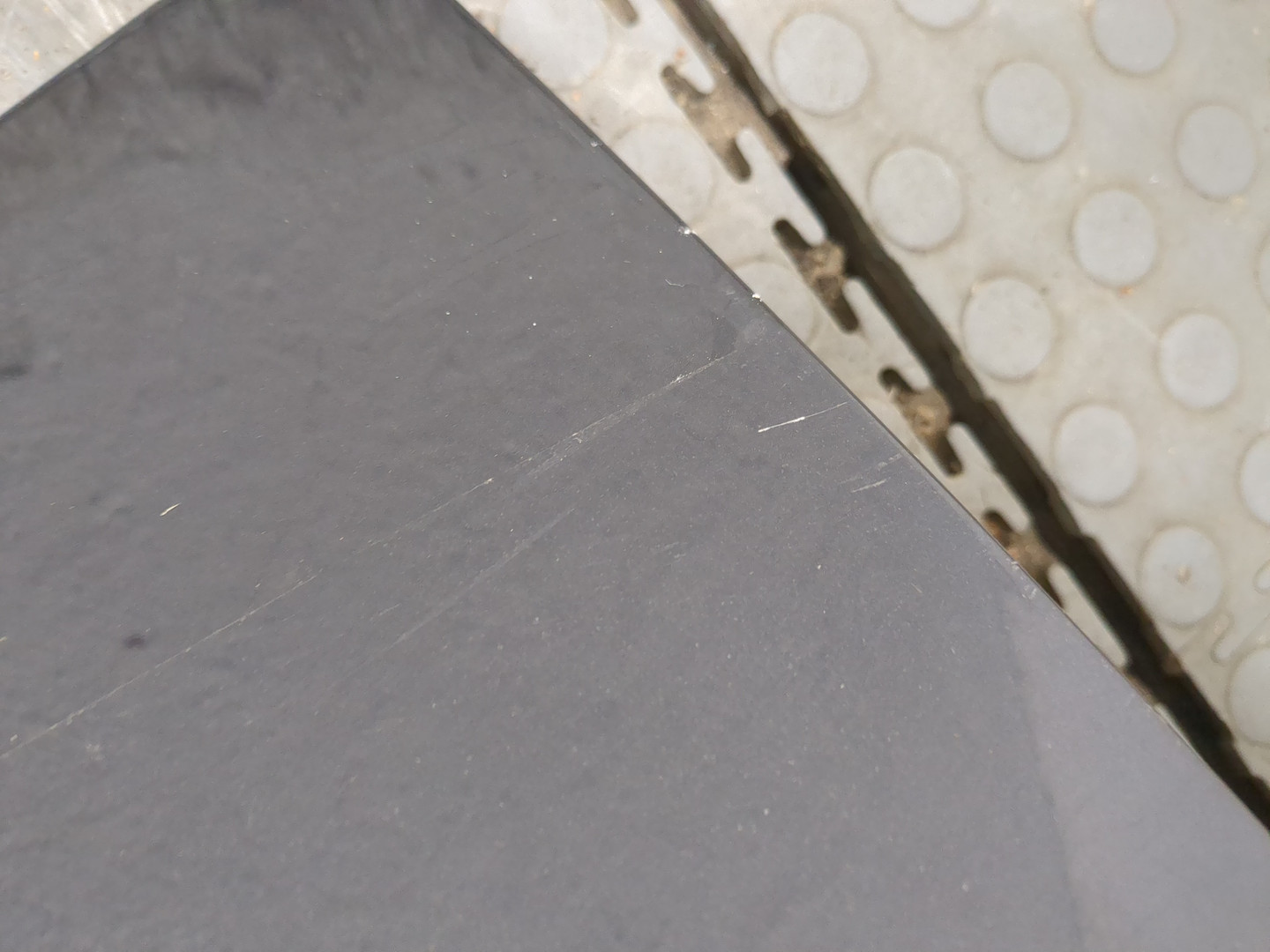 Дверь багажника