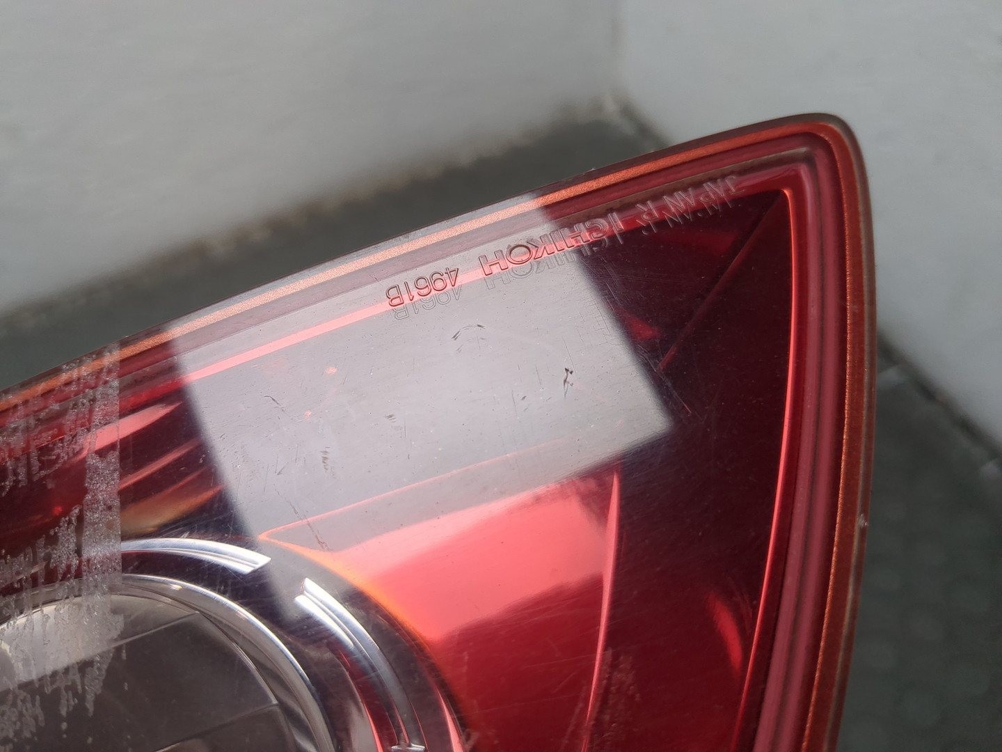 Фонарь задний внутренний правый