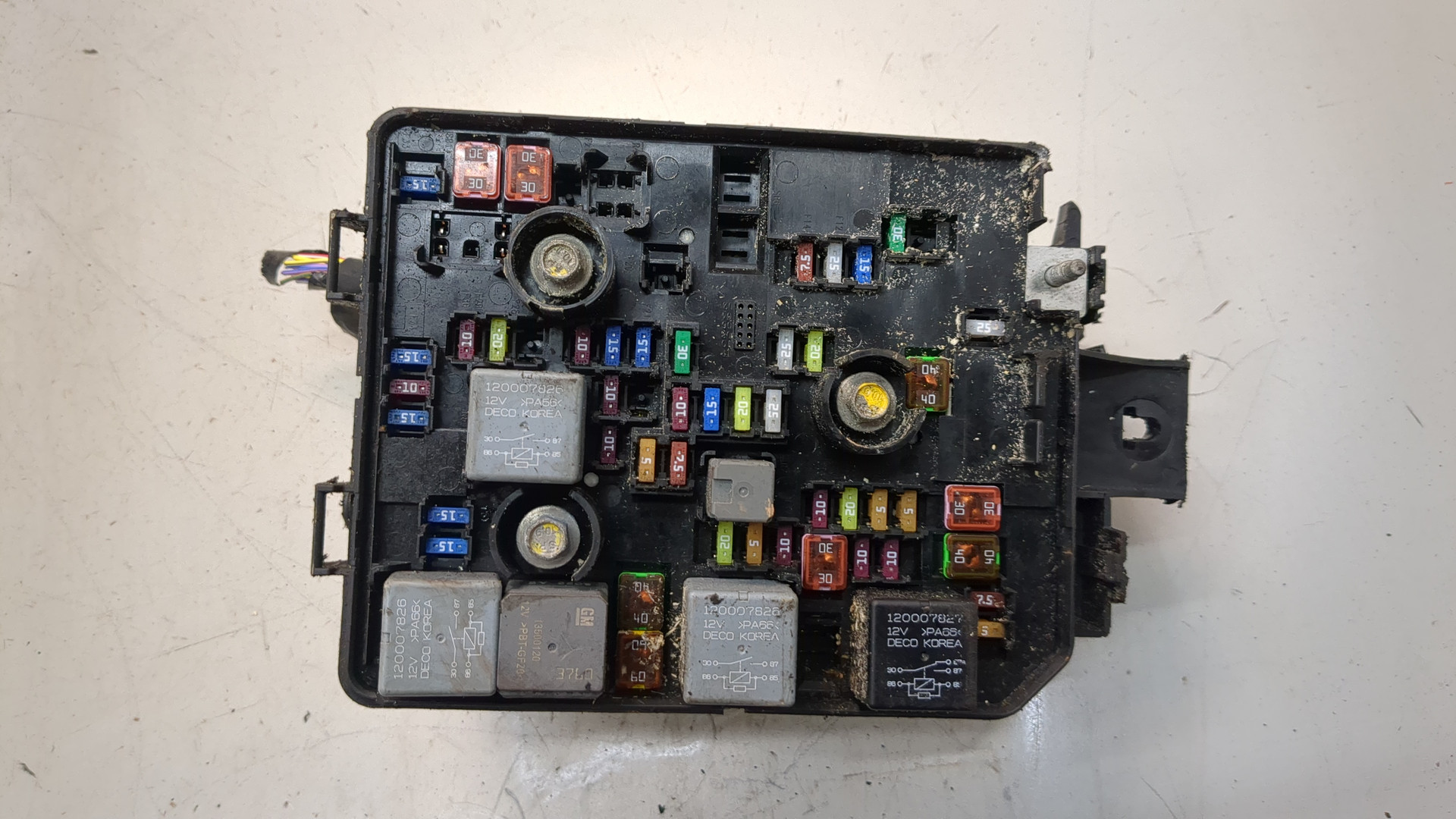 Блок предохранителей