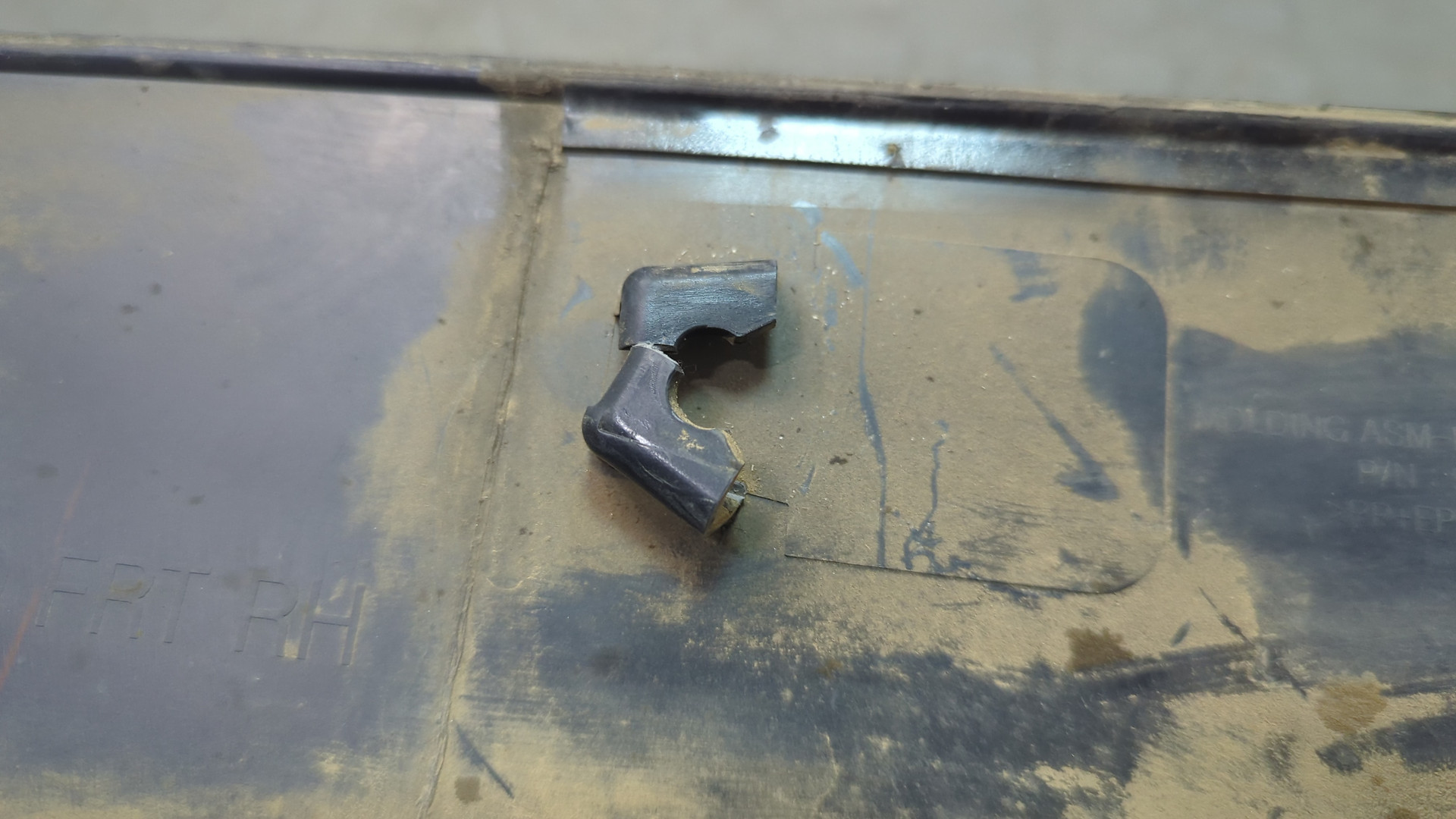 Молдинг двери