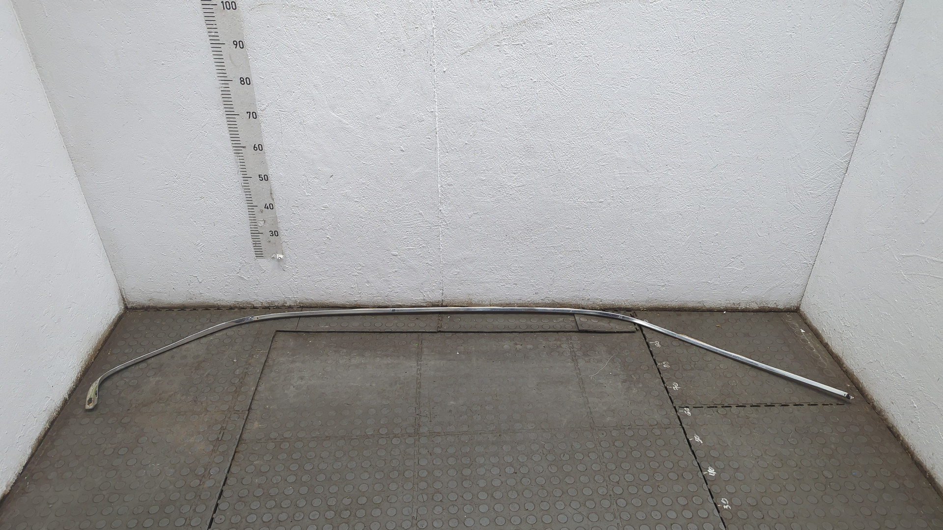 Молдинг крыши левый