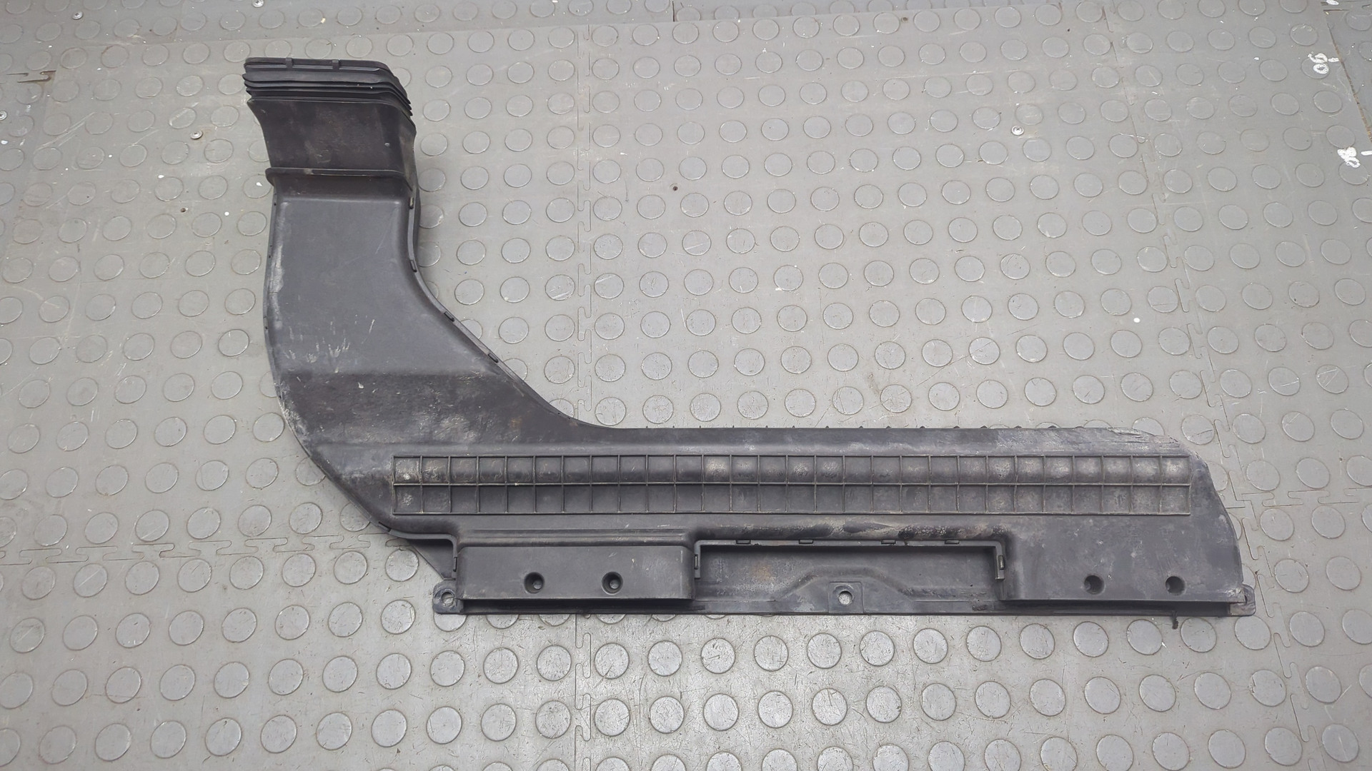 Воздухозаборник (внутри)