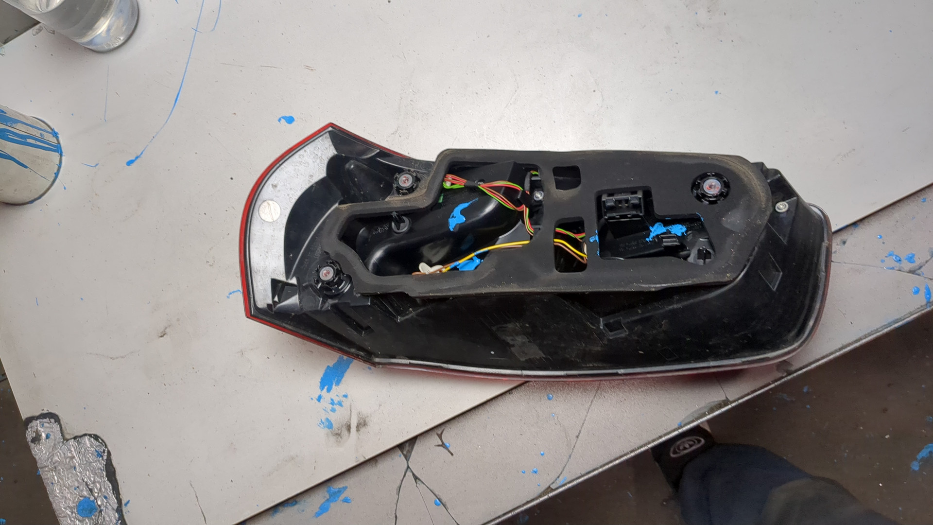 Фонарь задний правый