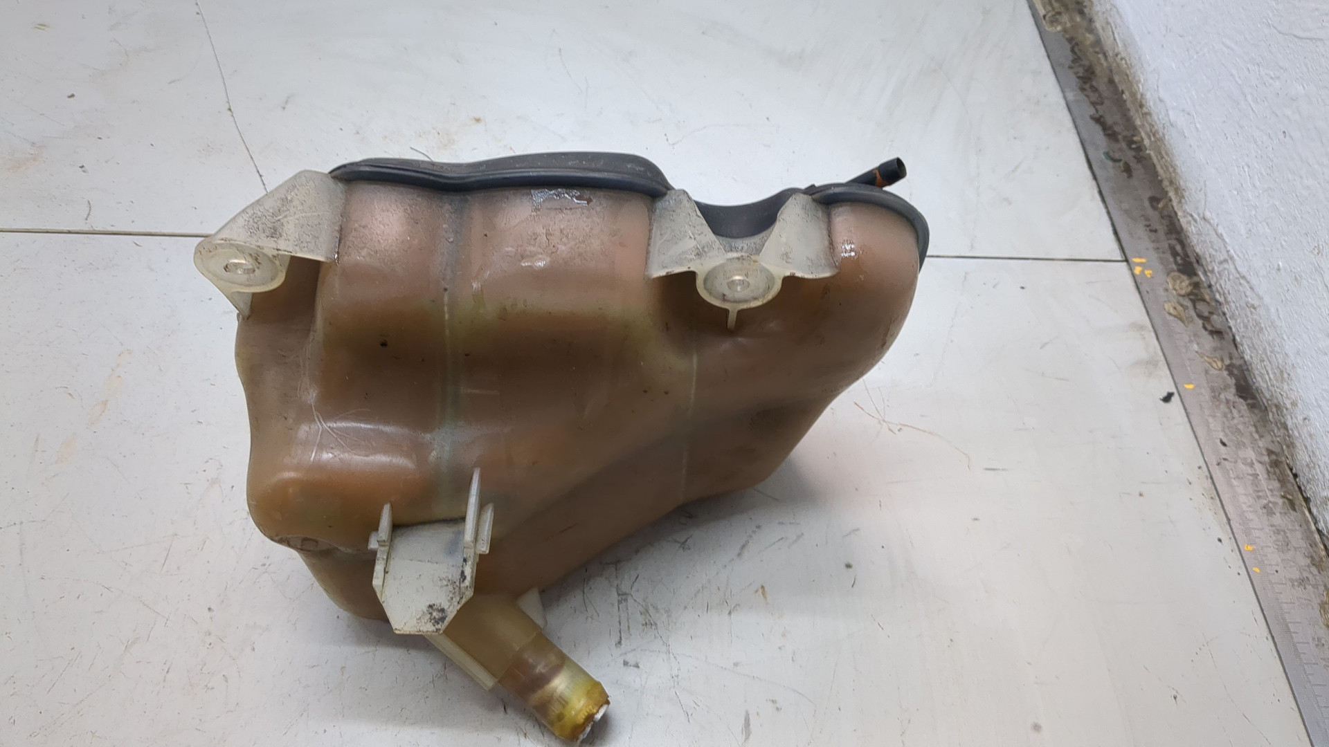 Бачок расширительный