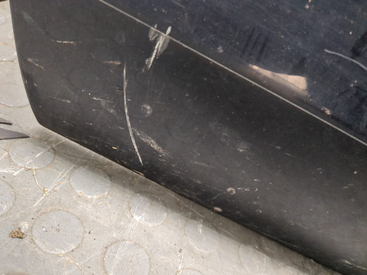 Дверь передняя левая