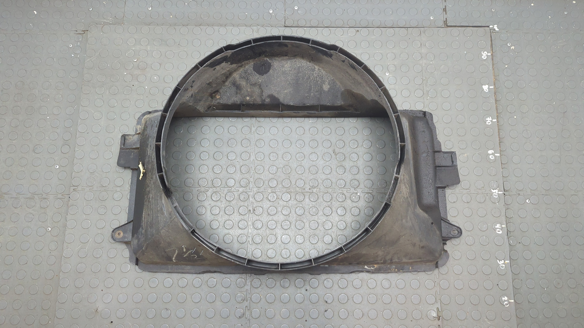 Диффузор вентилятора