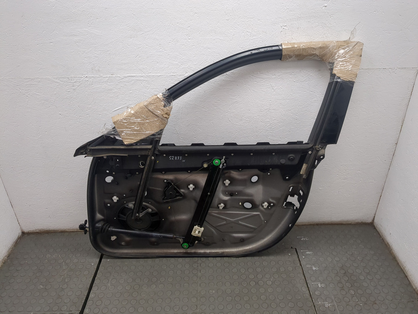 Стеклоподъемник электр. передний левый