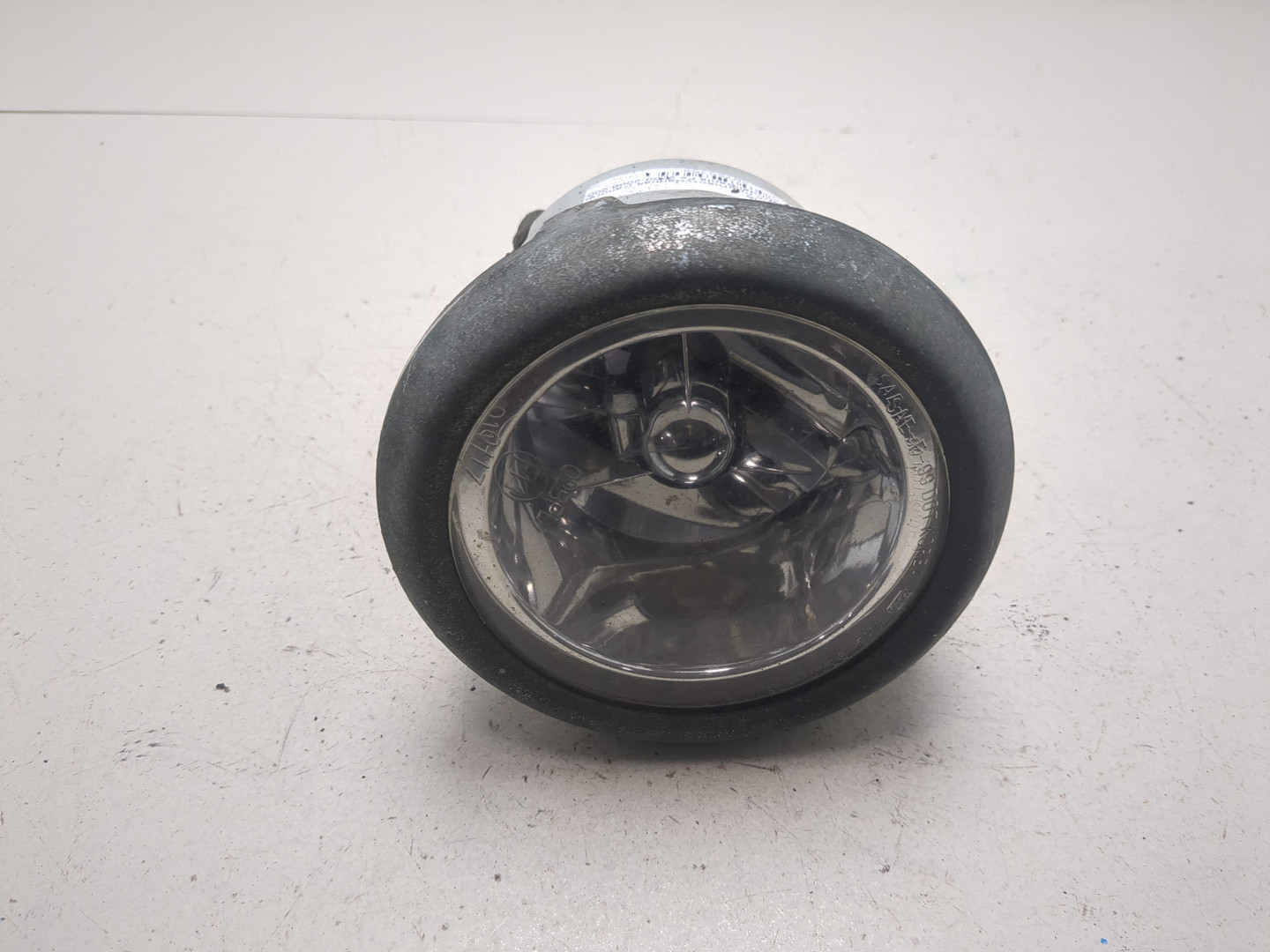 Фара противотуманная правая