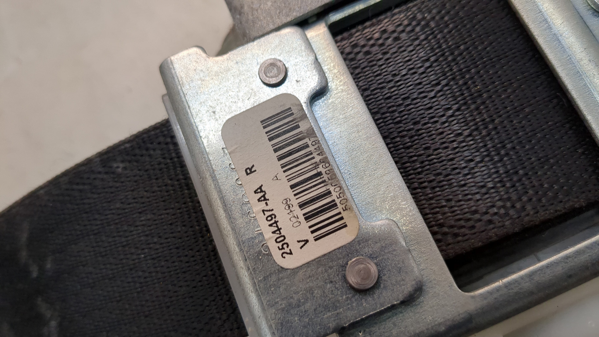 Ремень безопасности