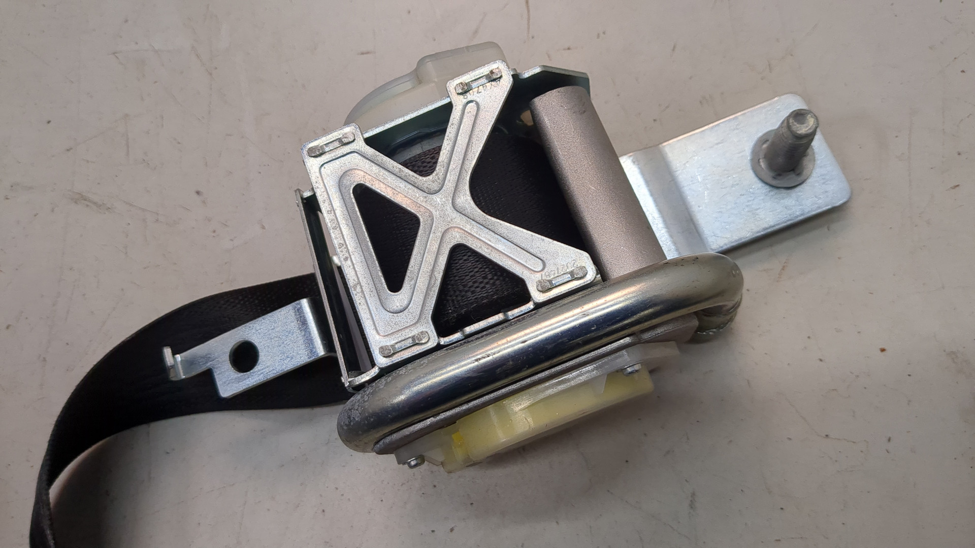 Ремень безопасности