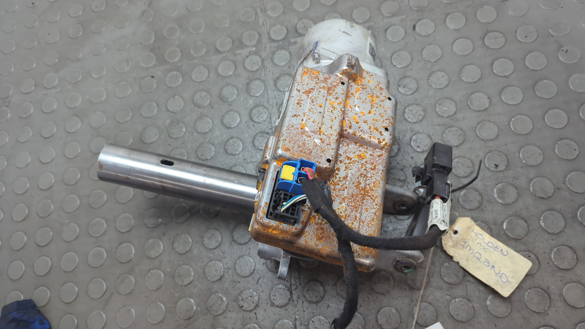 Серводвигатель рулевой рейки