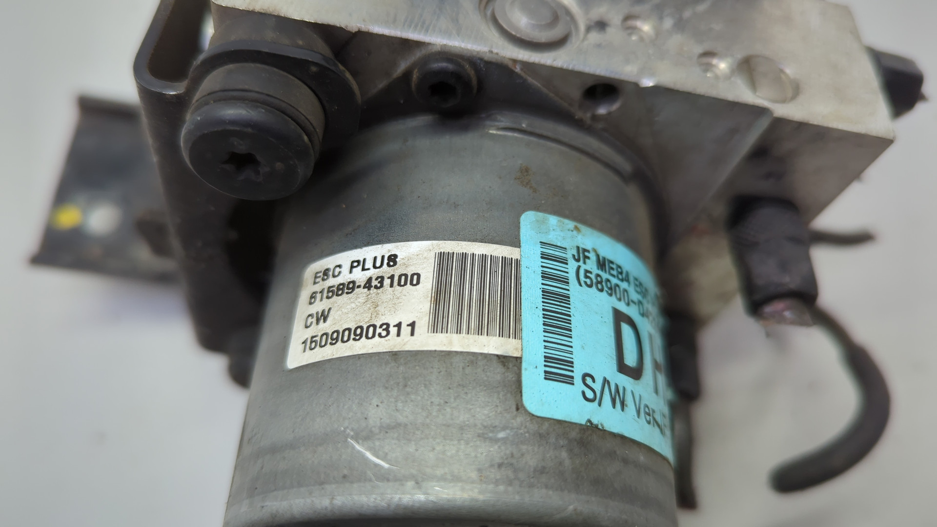 Блок ABS (насос)